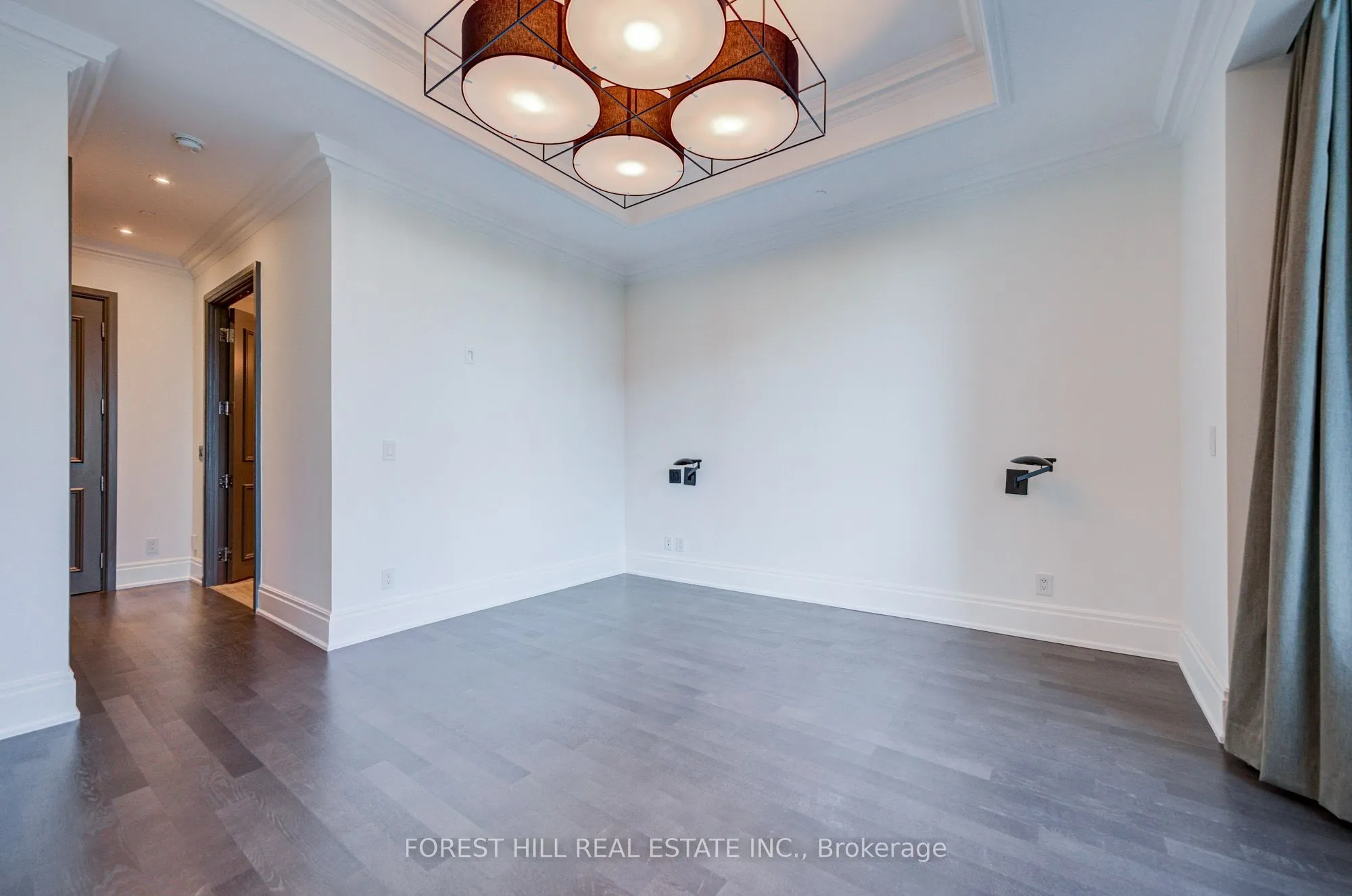 311 Bay Street #4805