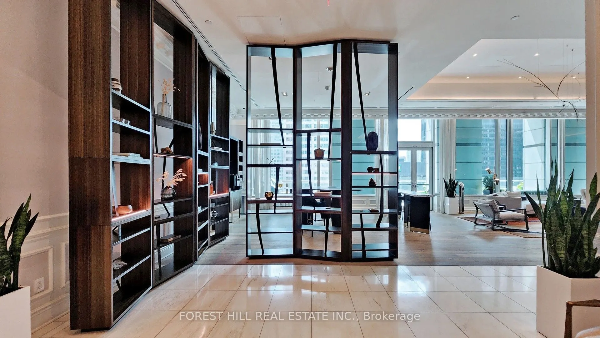 311 Bay Street #4805