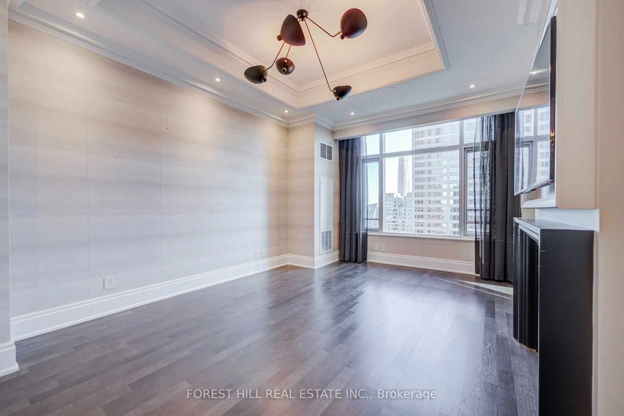311 Bay Street #4805