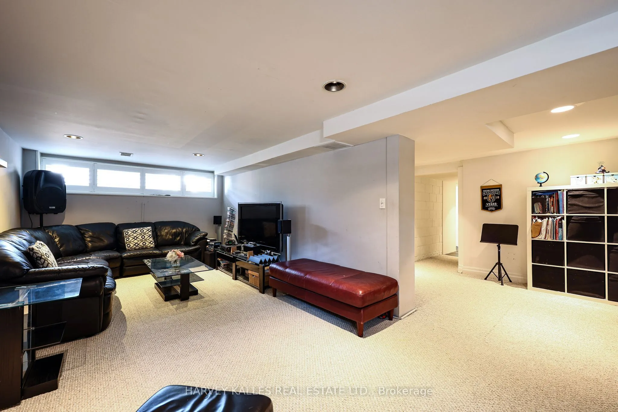 90 Berkinshaw Crescent