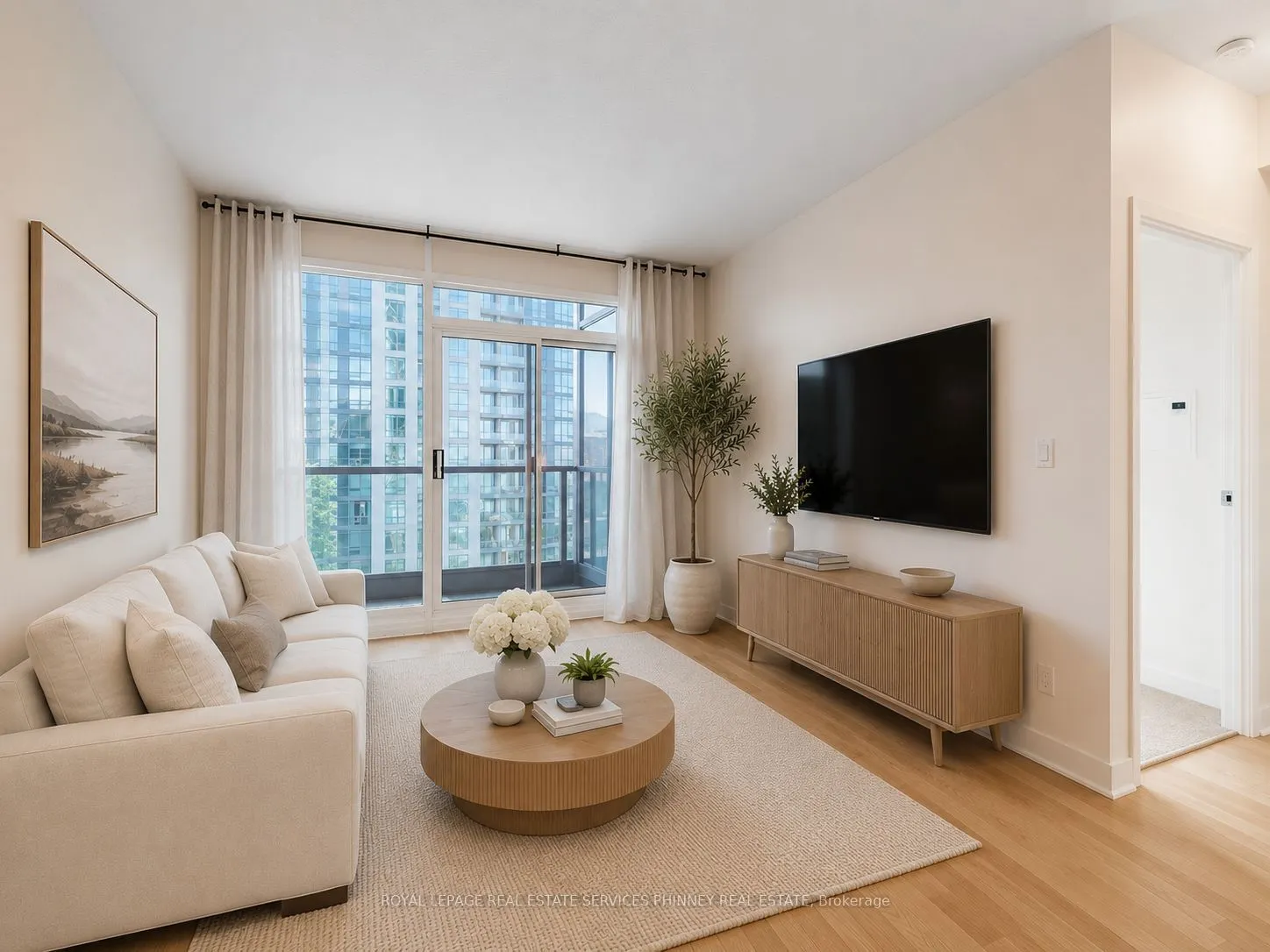 219 Fort York Boulevard #2806