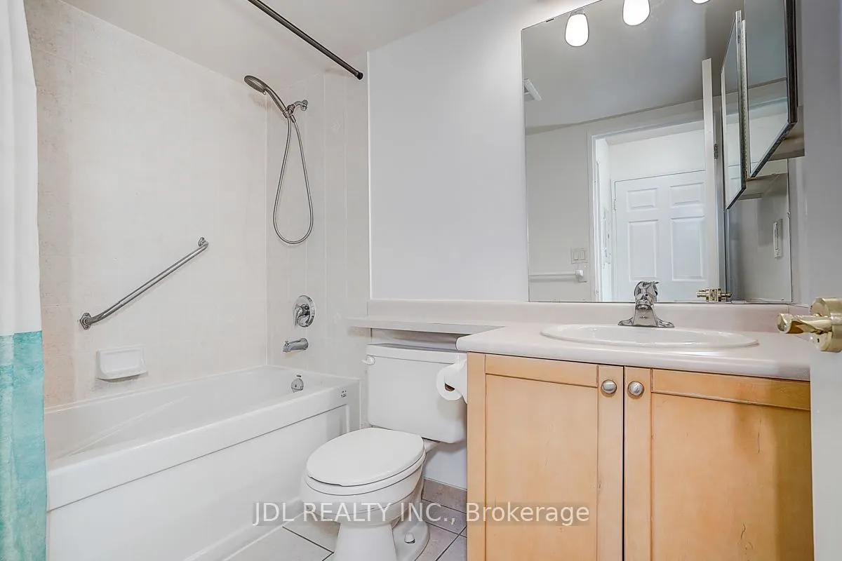 23 Hollywood Avenue #1202