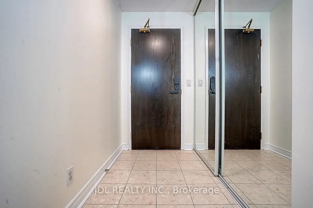 23 Hollywood Avenue #1202