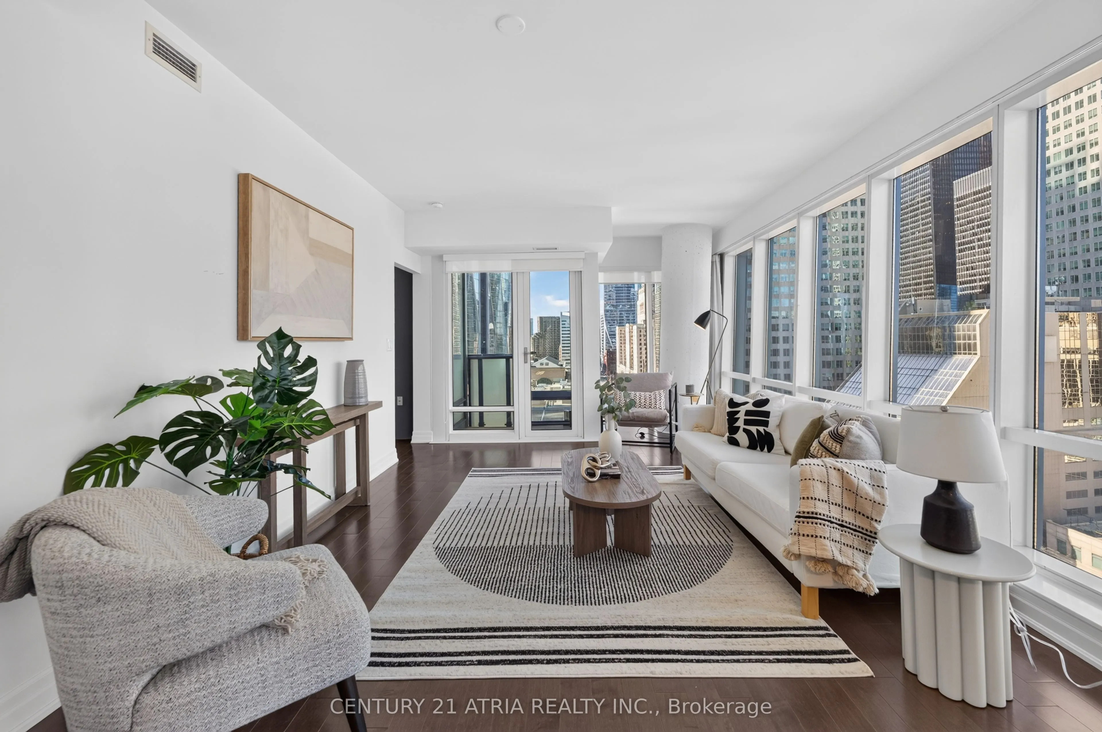 8 The Esplanade #1605