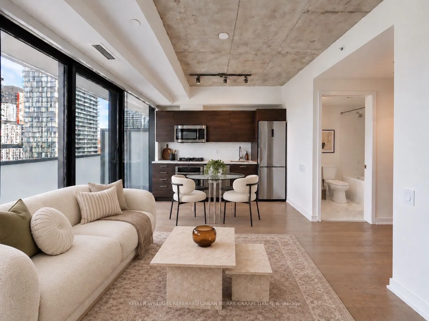 11 Charlotte Street #2004