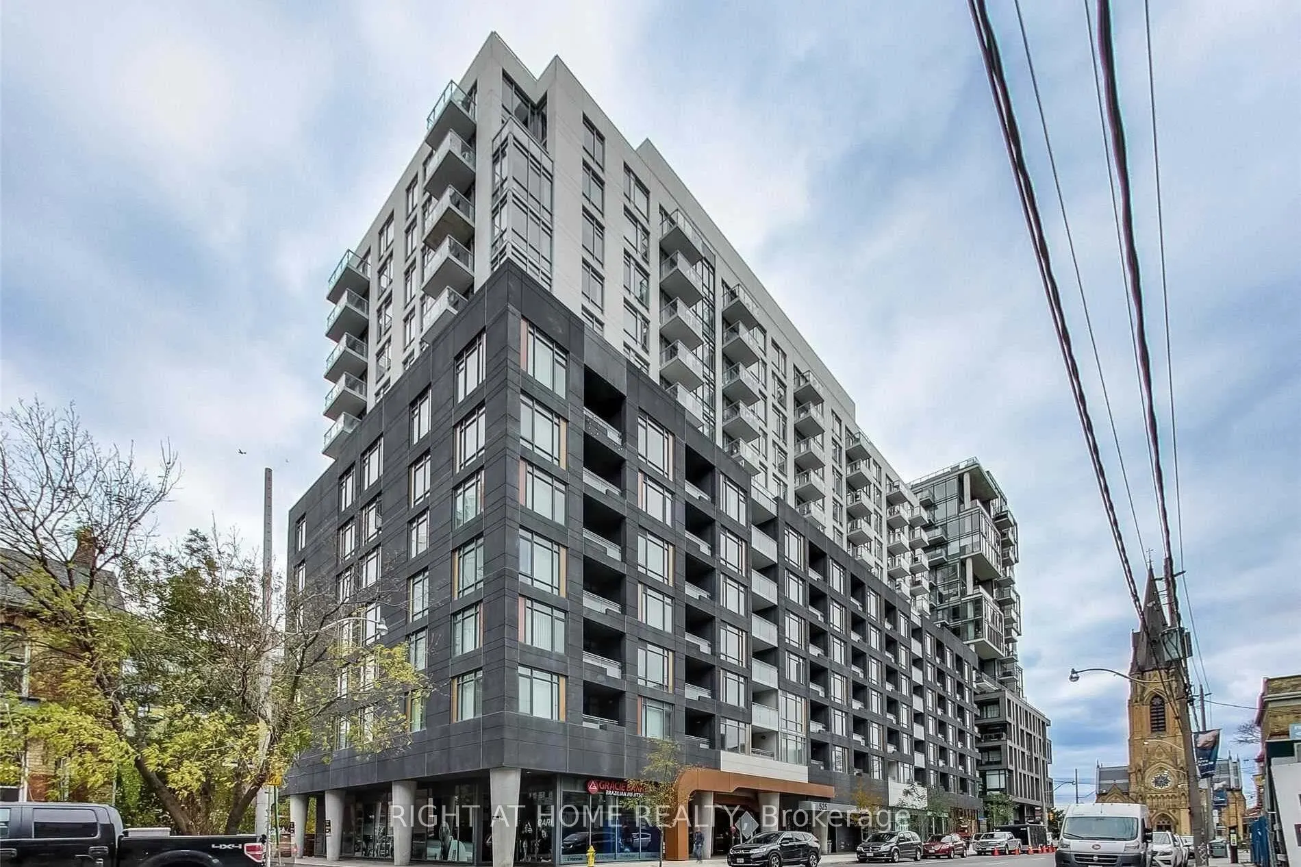 525 Adelaide Street W #1623