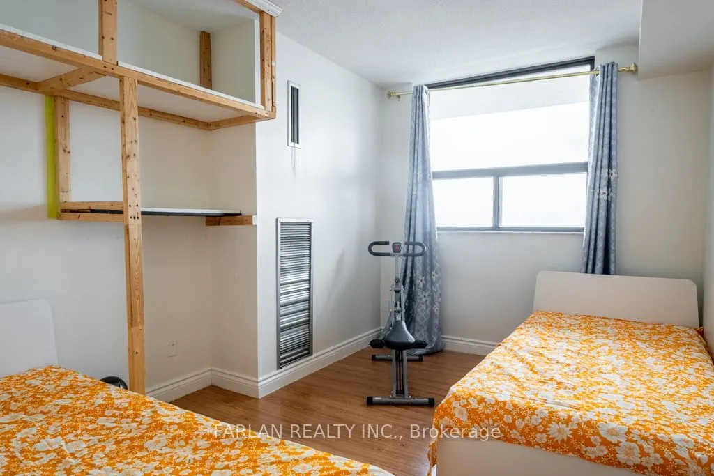 10 Tangreen Court #2607