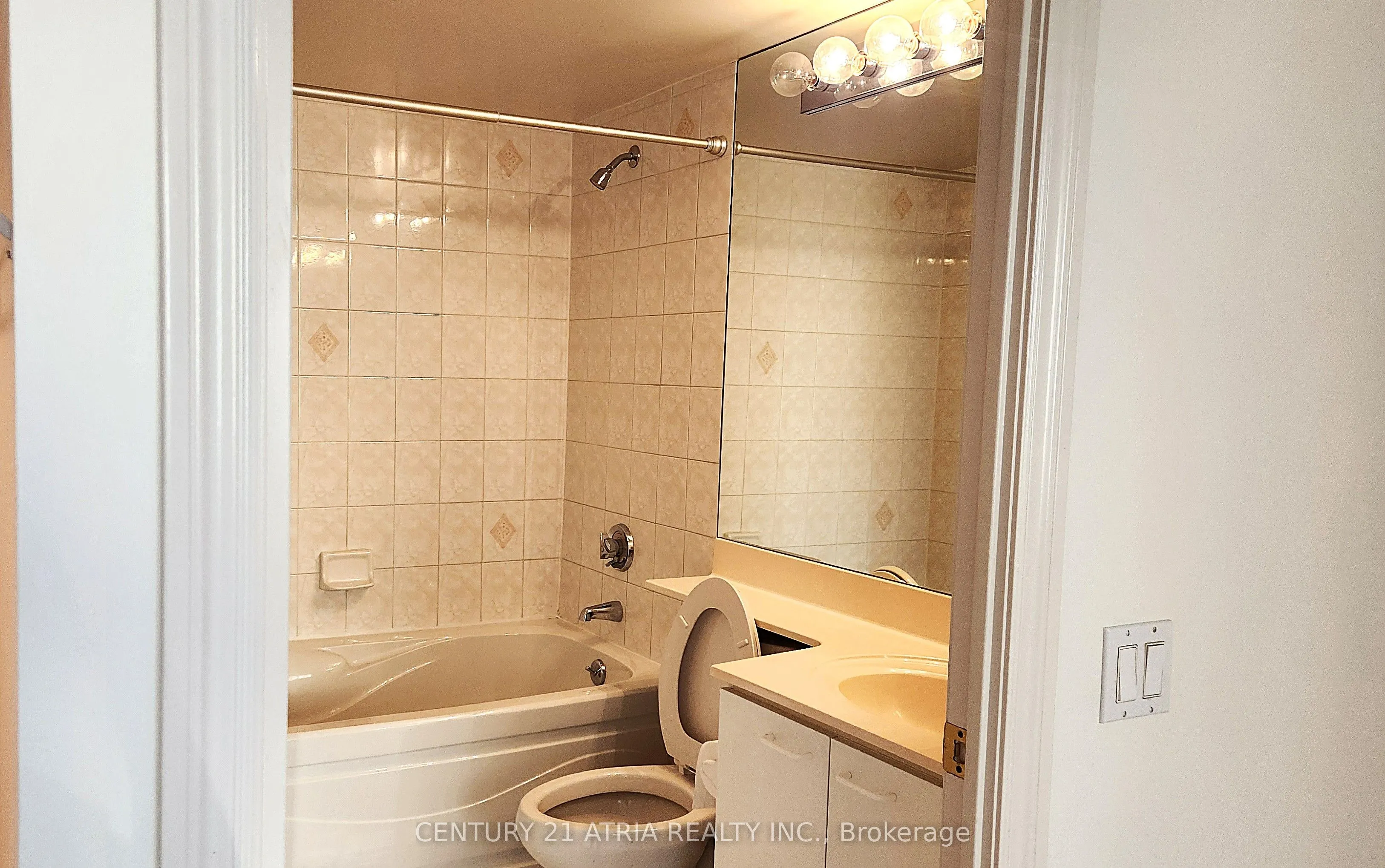 265 Ridley Boulevard #801