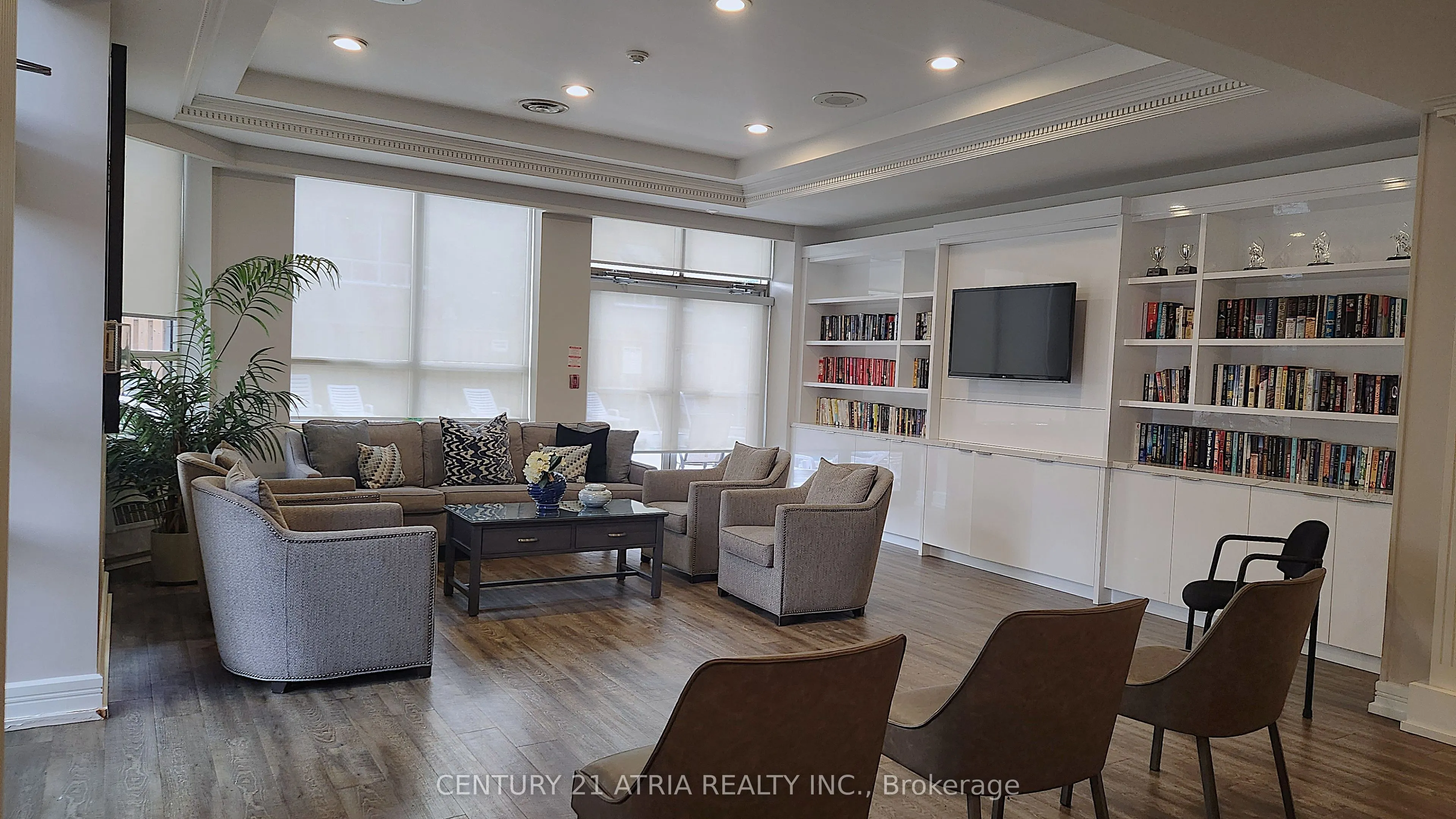 265 Ridley Boulevard #801