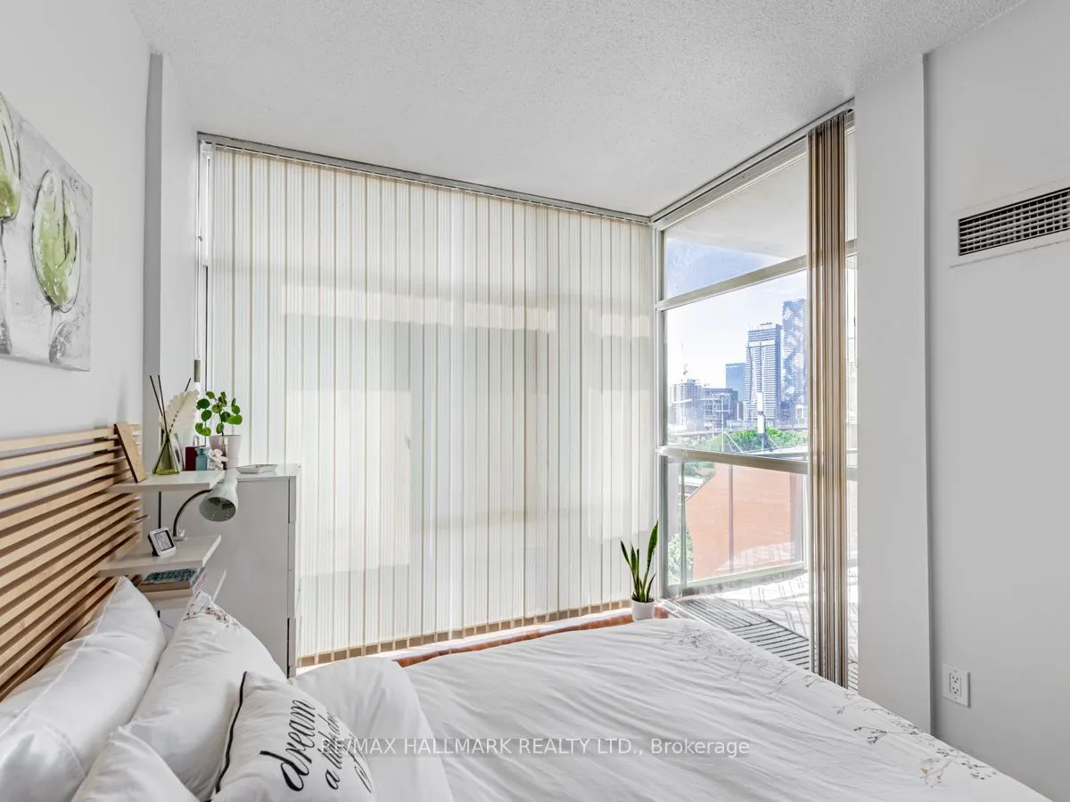 39 Parliament Street #1102
