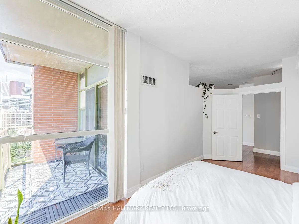 39 Parliament Street #1102