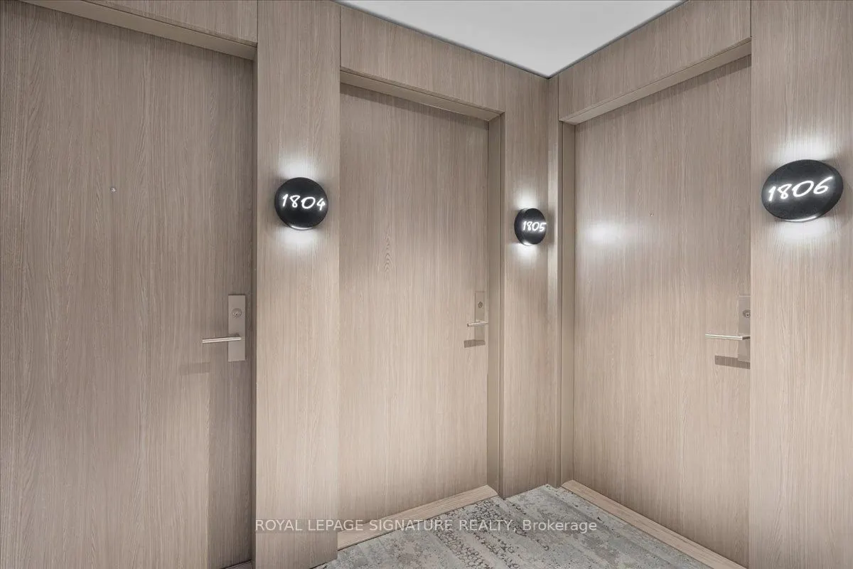 161 Roehampton Avenue #1805
