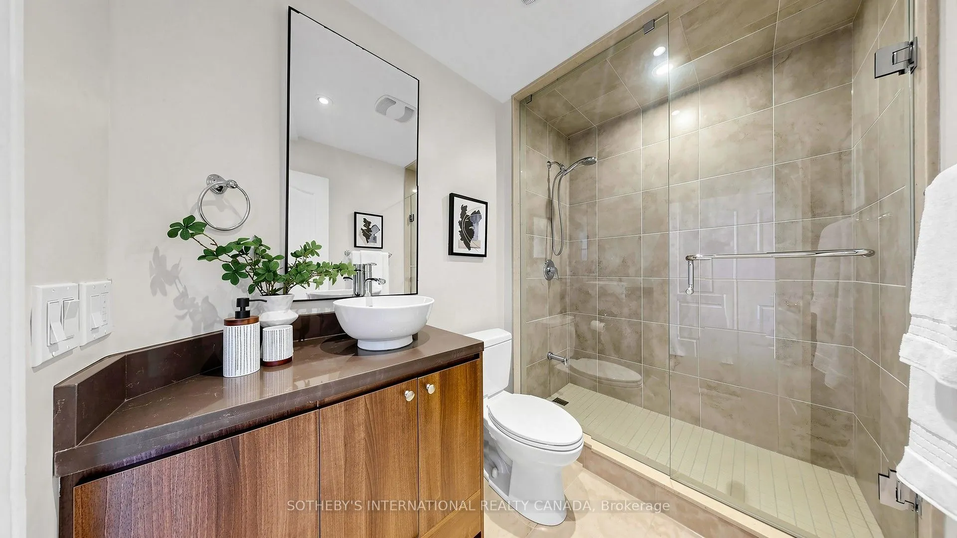 260 Russell Hill Road #11