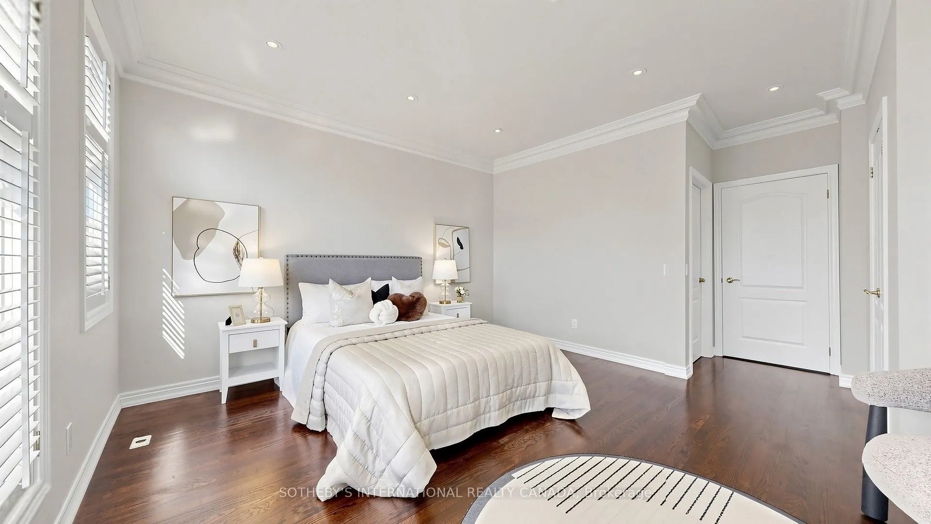 260 Russell Hill Road #11