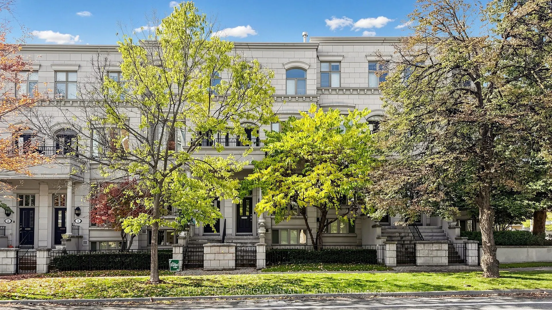 260 Russell Hill Road #11