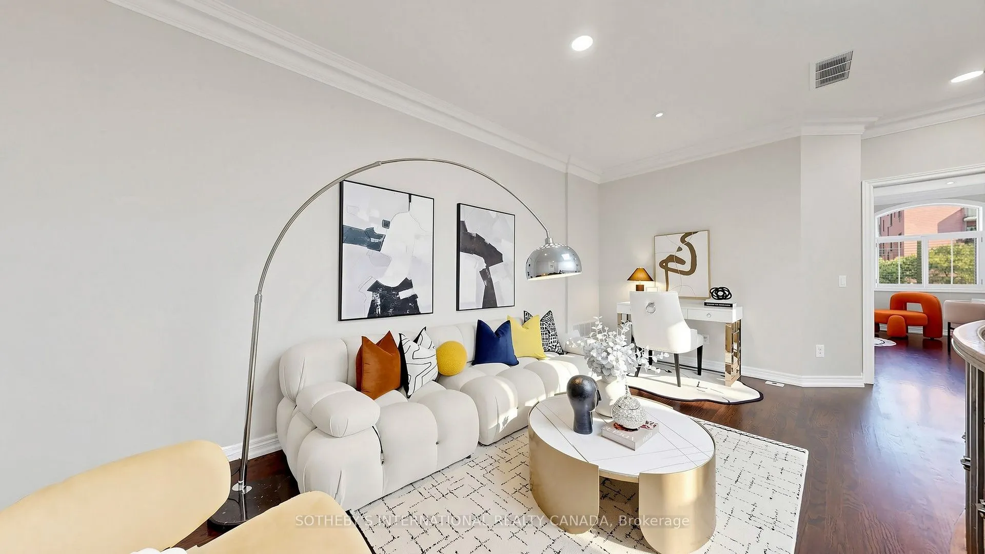 260 Russell Hill Road #11