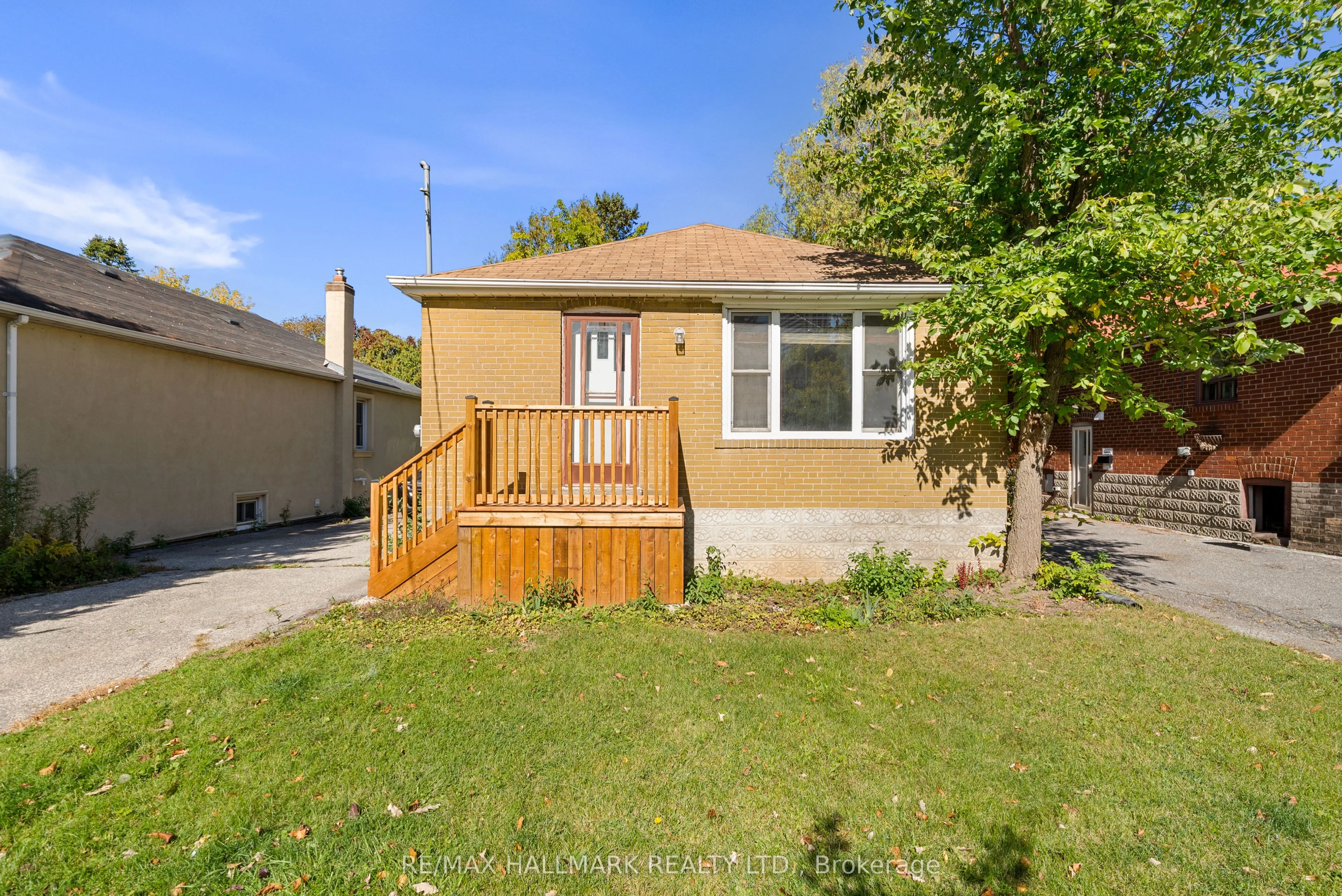 50 Connaught Avenue