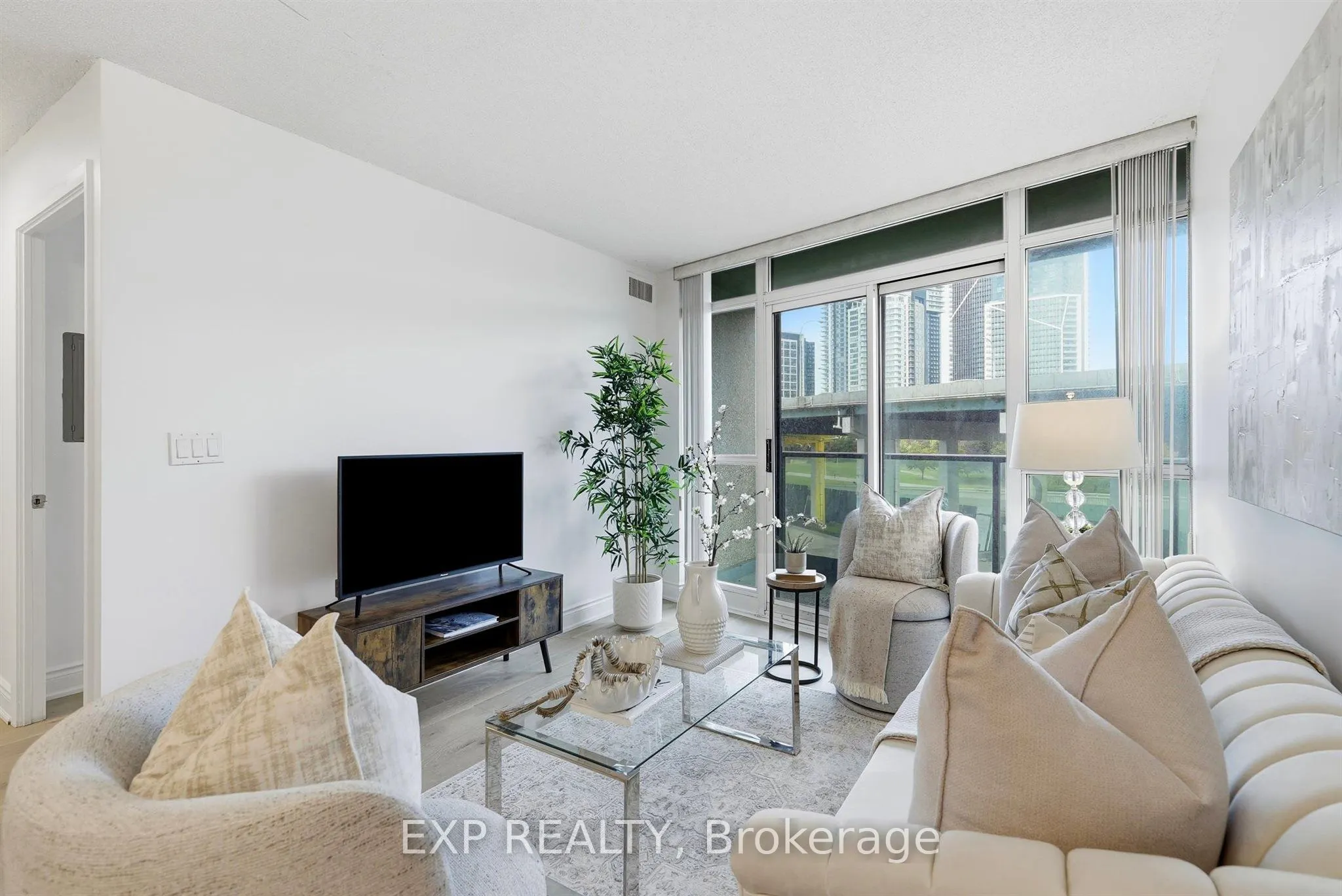 231 Fort York Boulevard #623