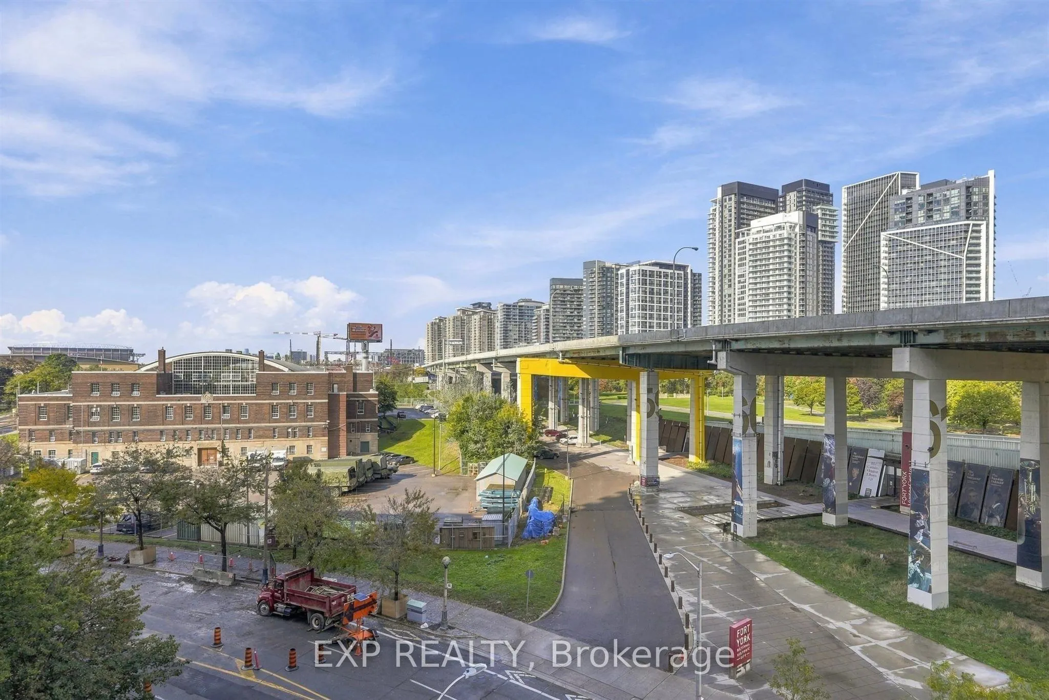 231 Fort York Boulevard #623