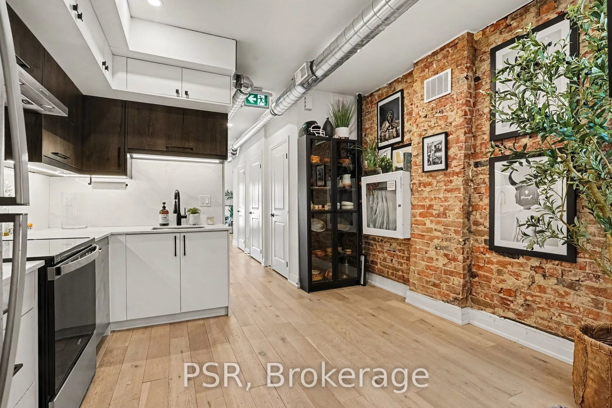1171 Dundas Street #3