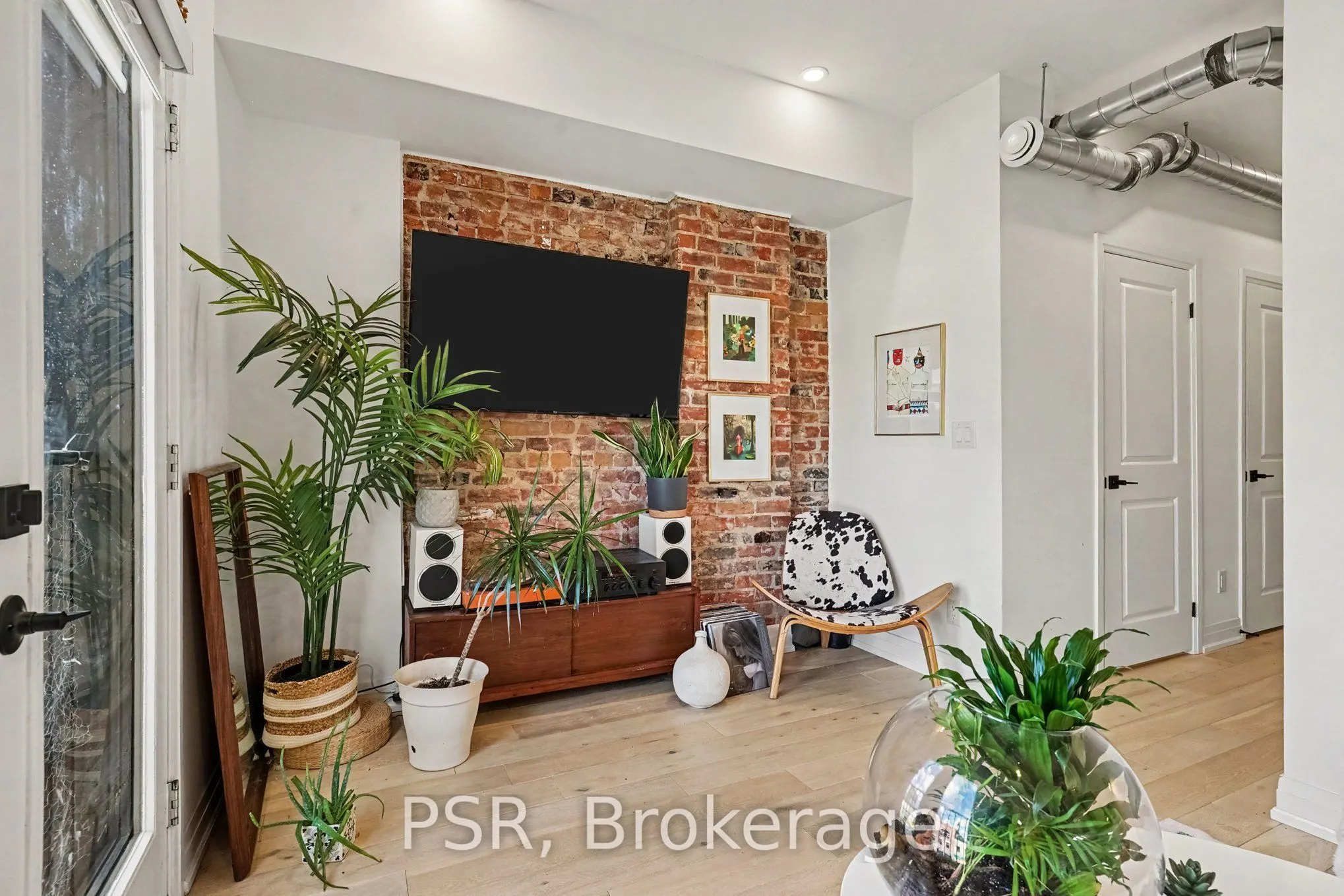 1171 Dundas Street #3