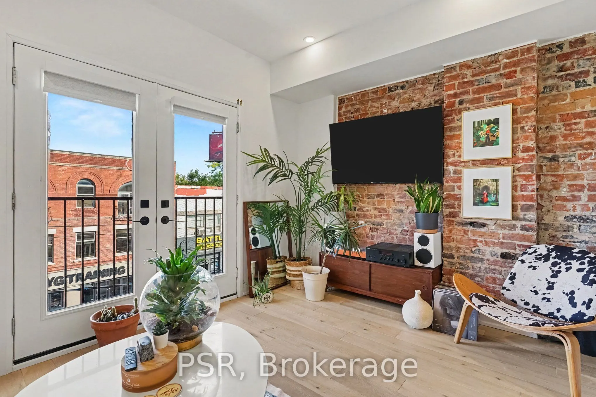 1171 Dundas Street #3