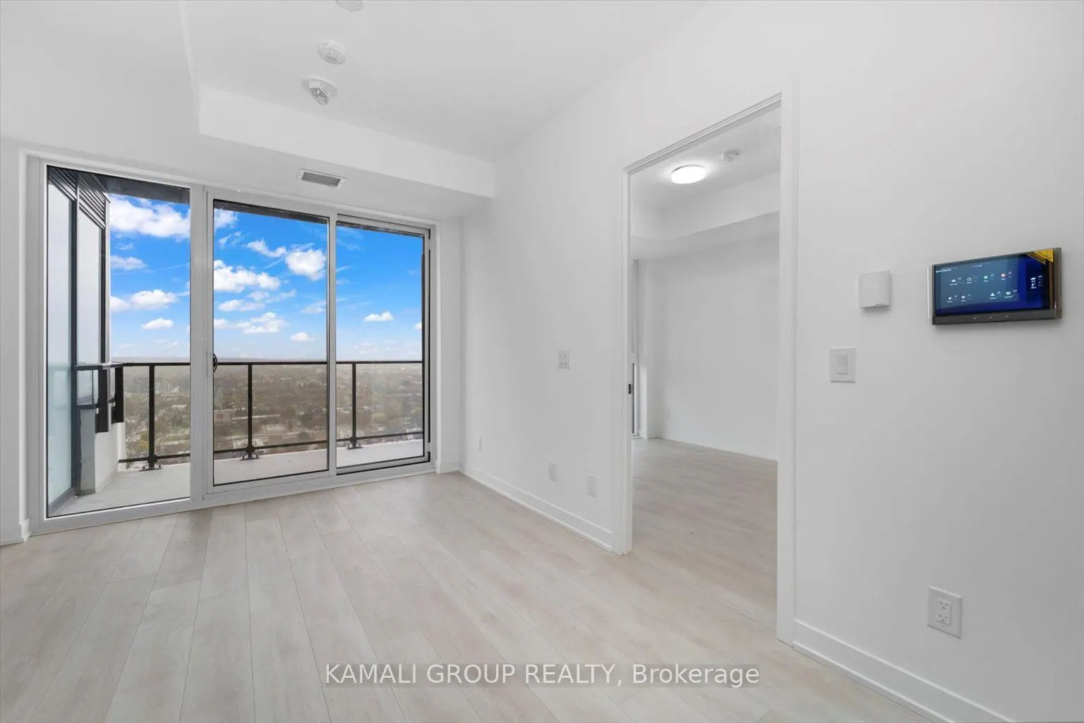 5 Defries Street #2713