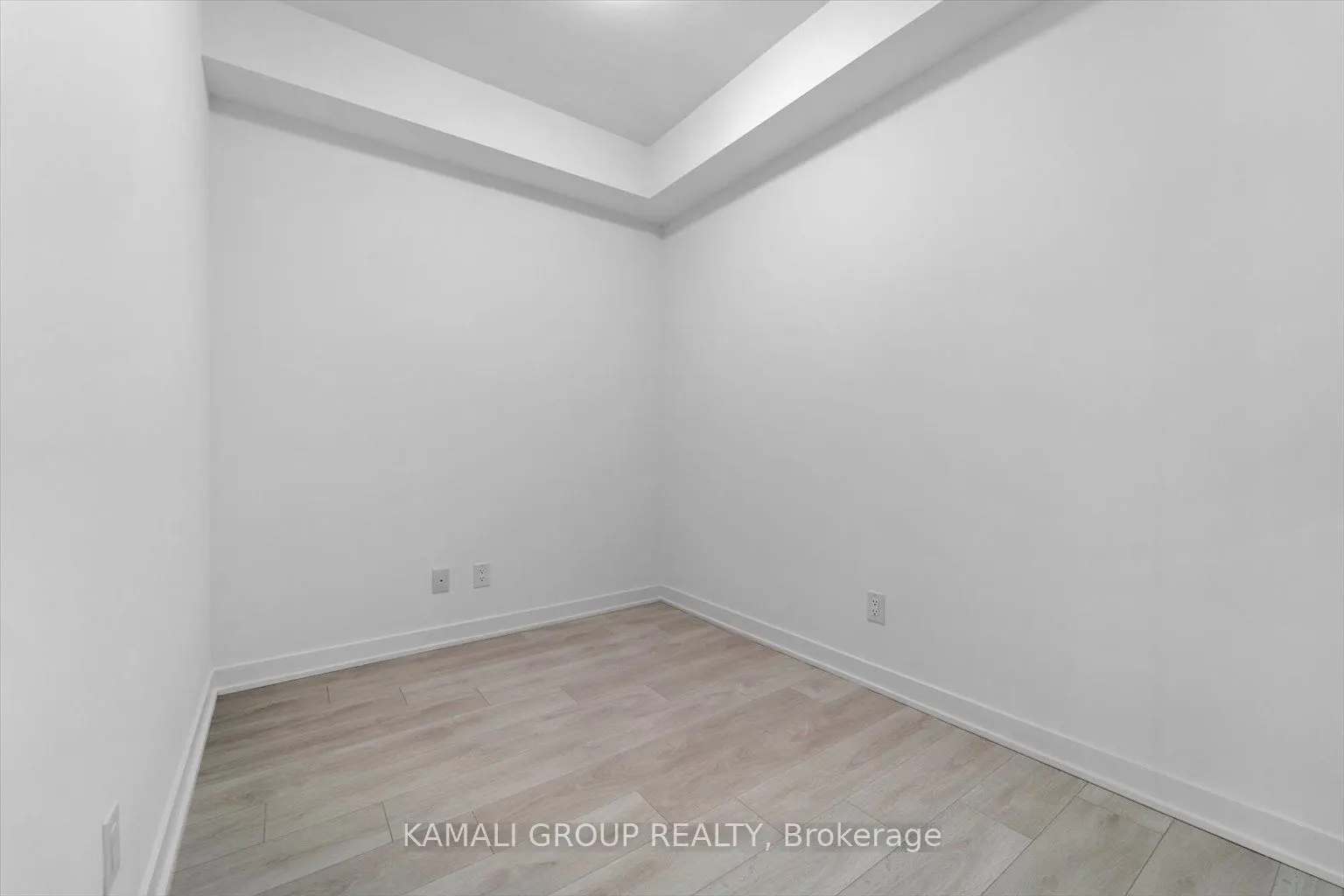 5 Defries Street #2713