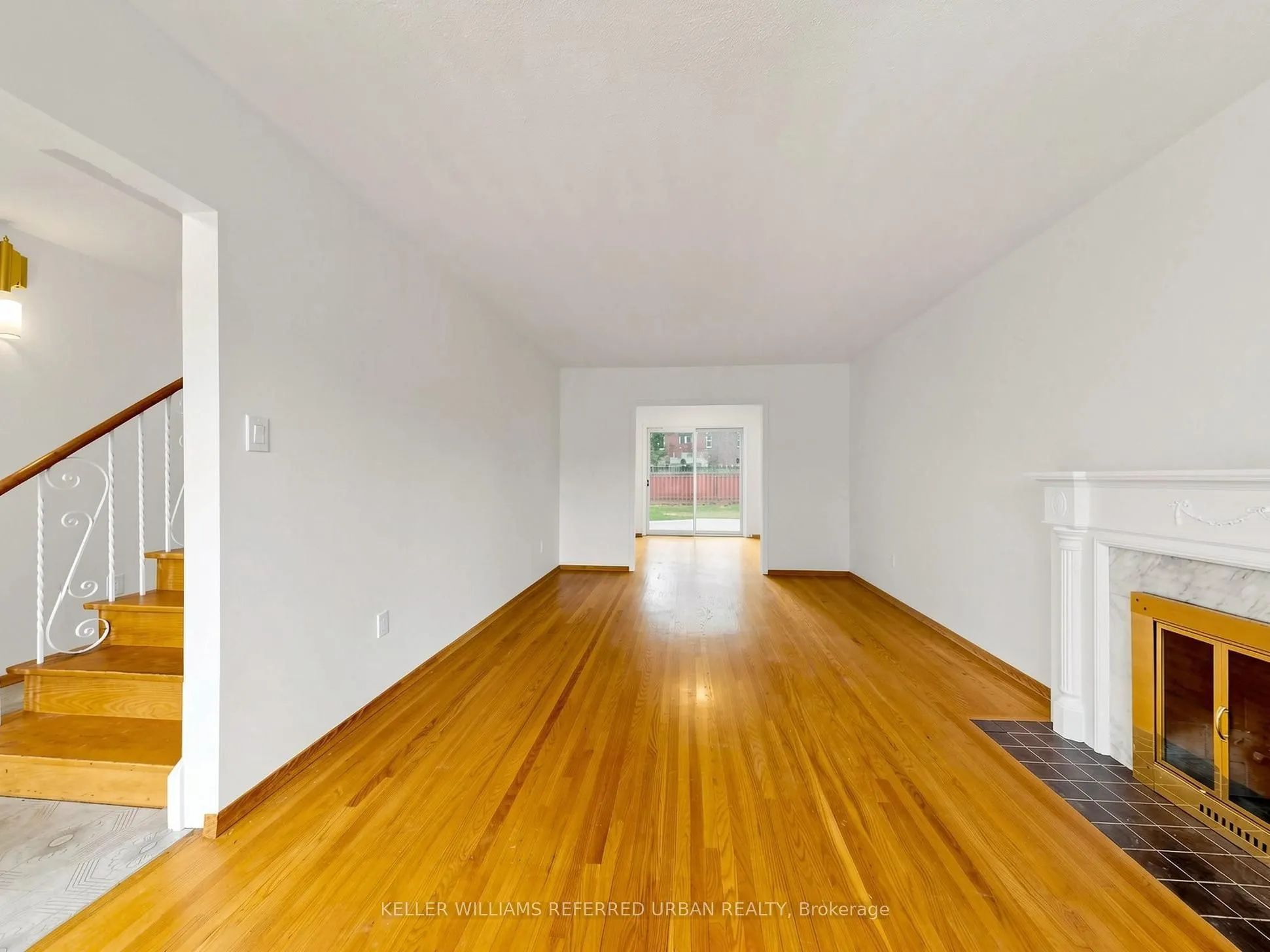 82 Crossbow Crescent