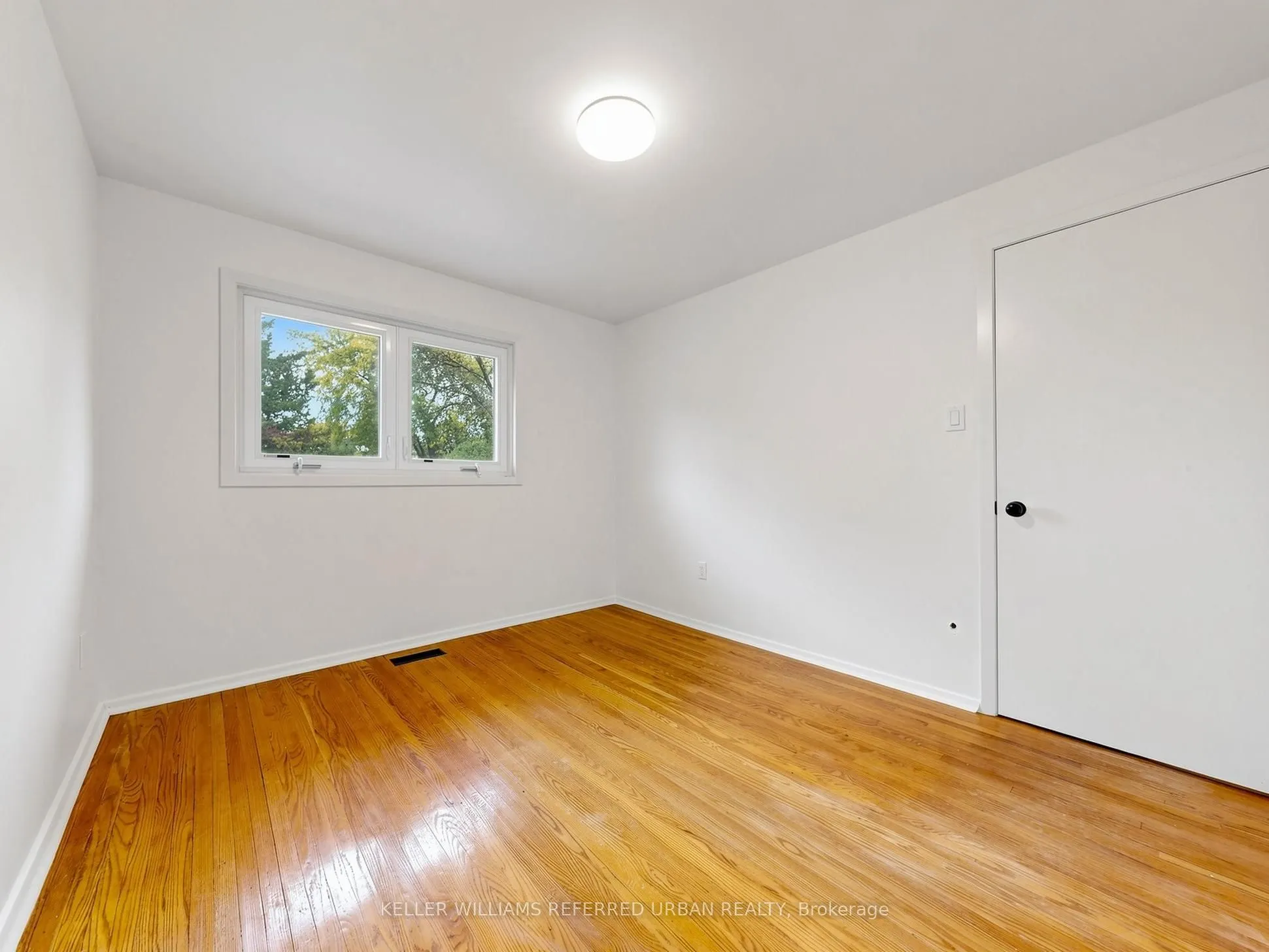 82 Crossbow Crescent
