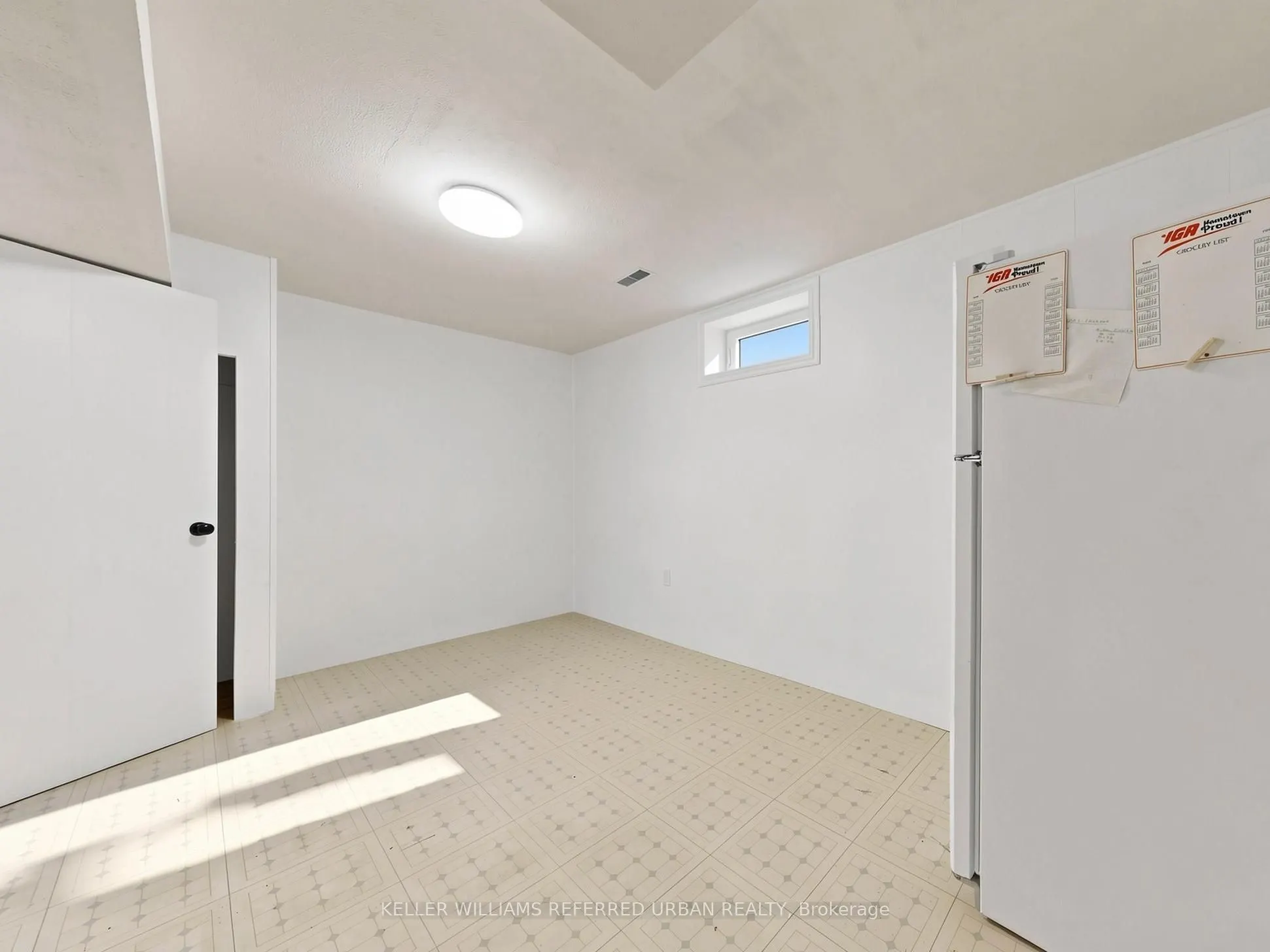 82 Crossbow Crescent