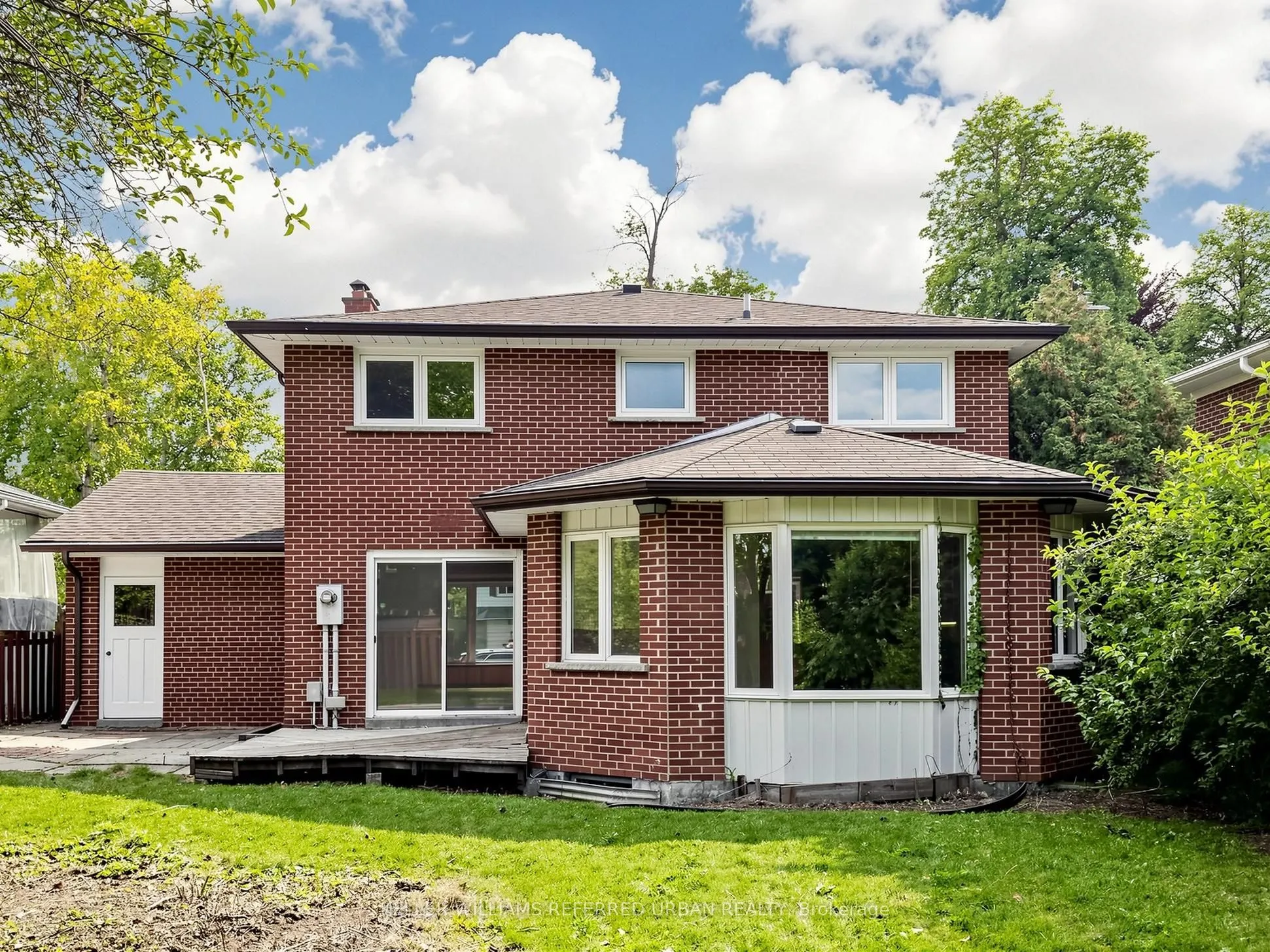82 Crossbow Crescent