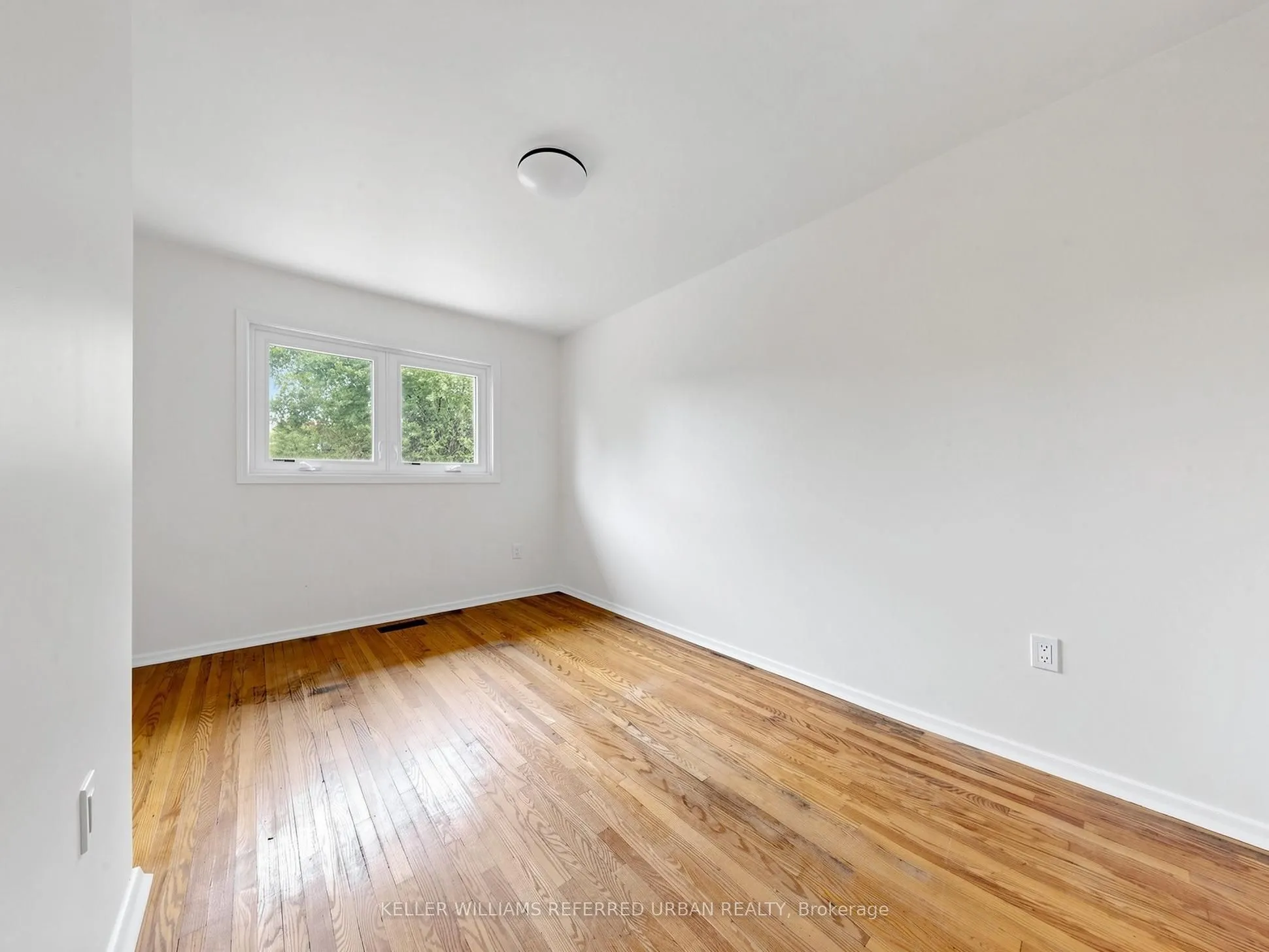 82 Crossbow Crescent
