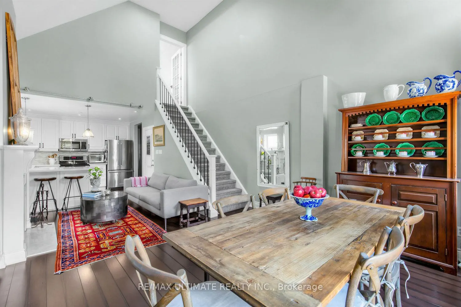 185 Castlefield Avenue