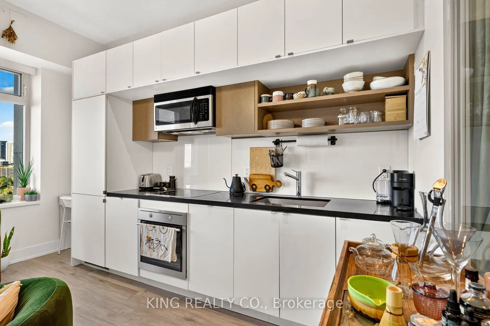 111 St Clair Avenue W #1626