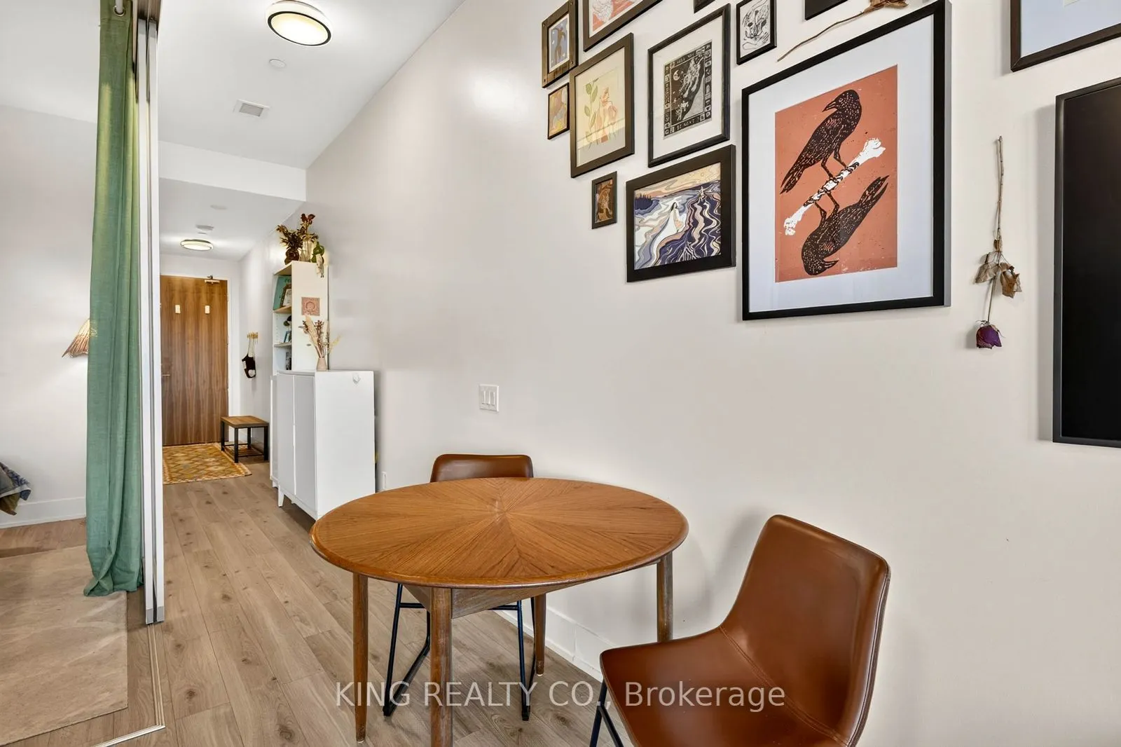 111 St Clair Avenue W #1626