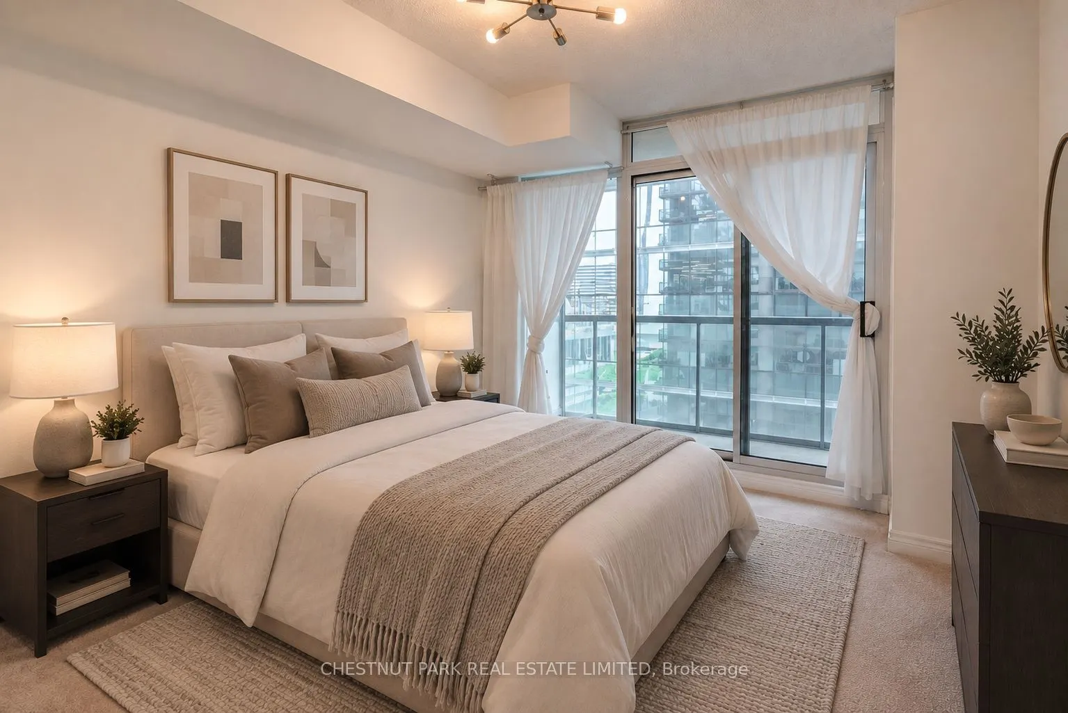 30 Grand Trunk Crescent #1008