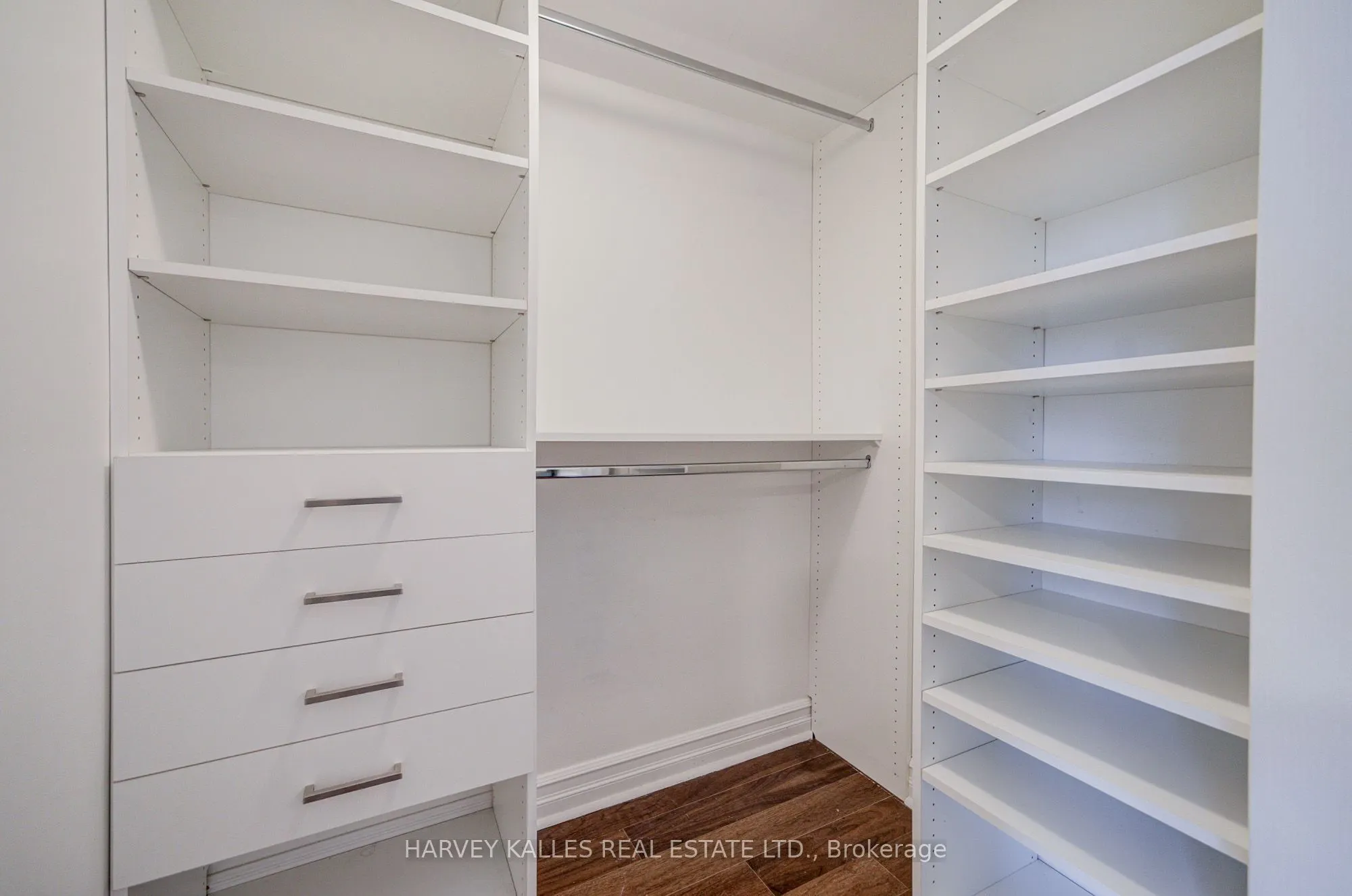 5 Rosehill Avenue #910