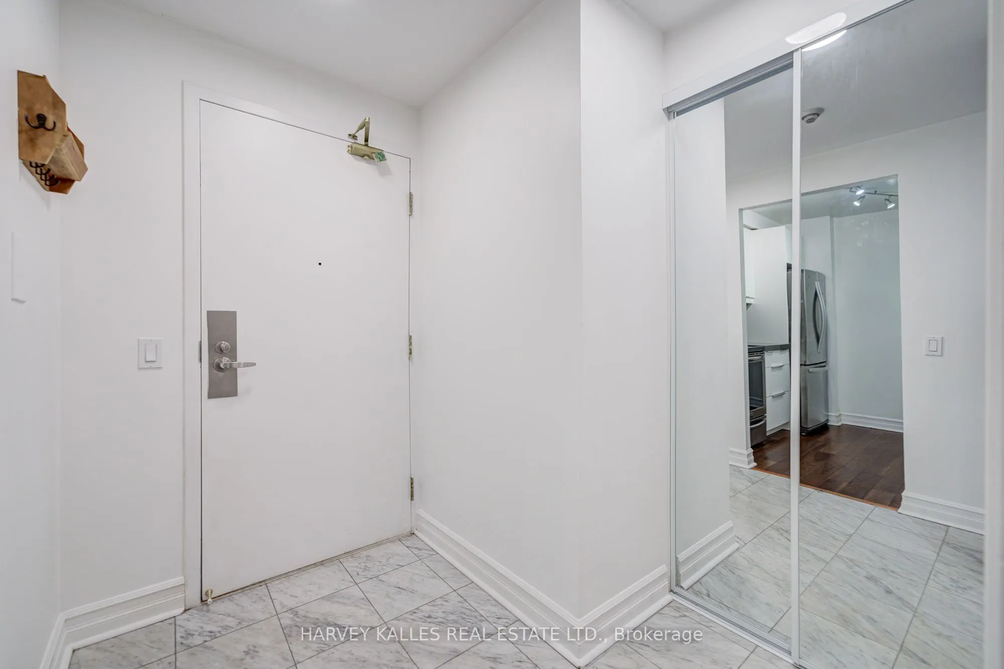 5 Rosehill Avenue #910