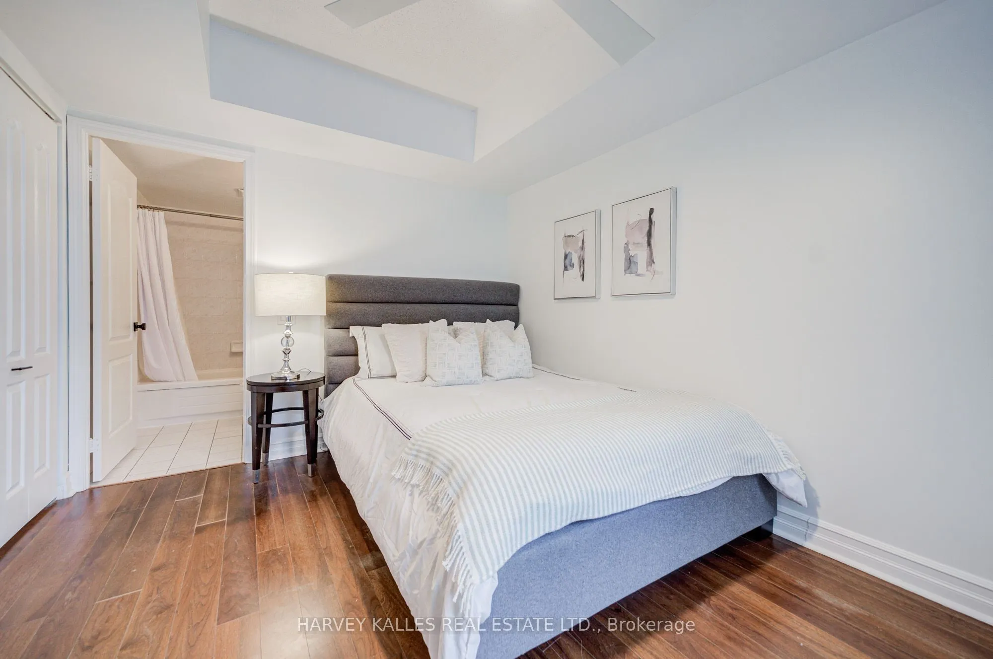 5 Rosehill Avenue #910