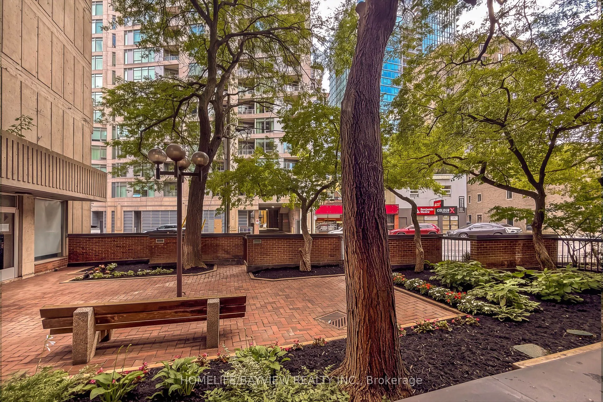 15 Mcmurrich Street #108