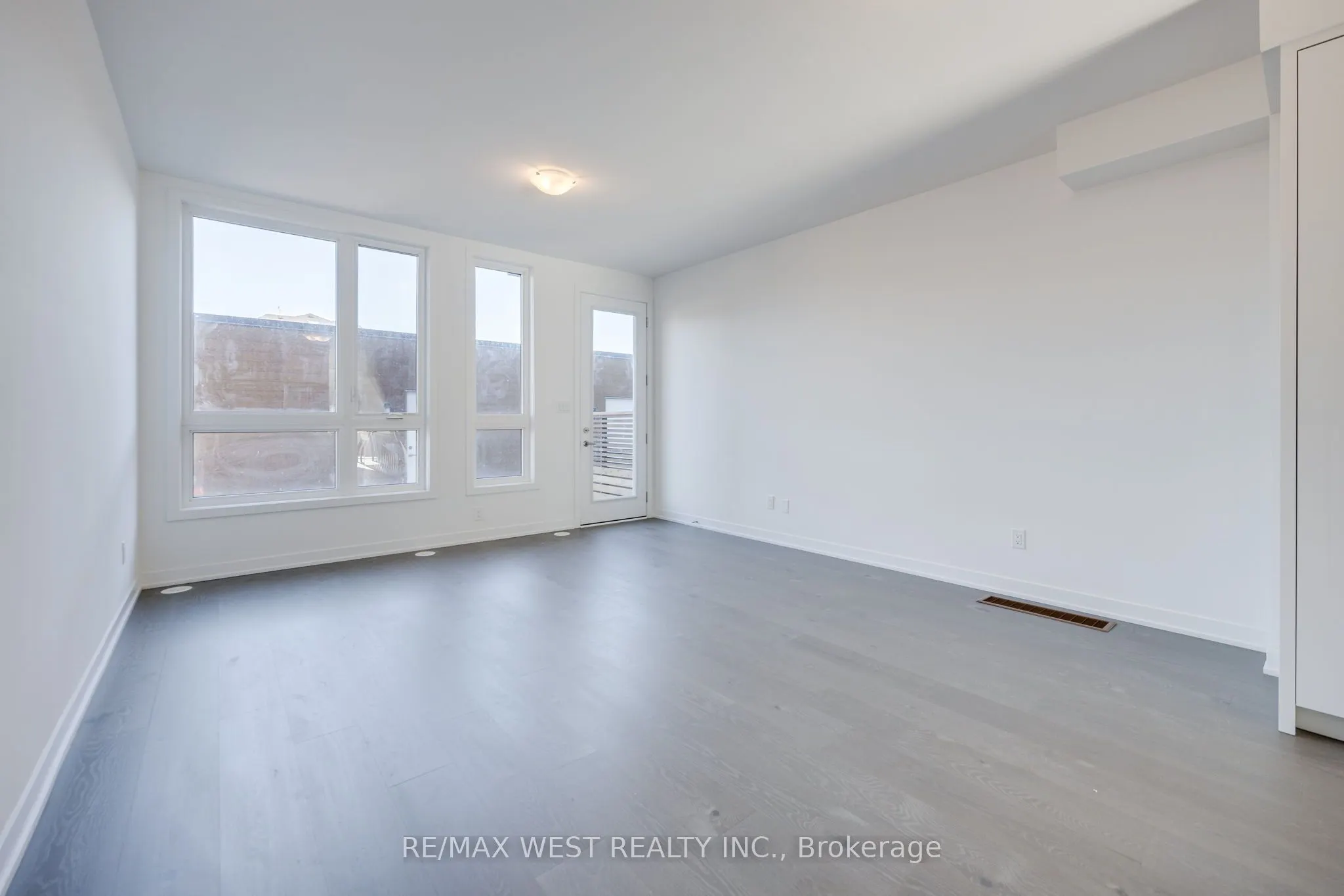 122 Green Gardens Boulevard