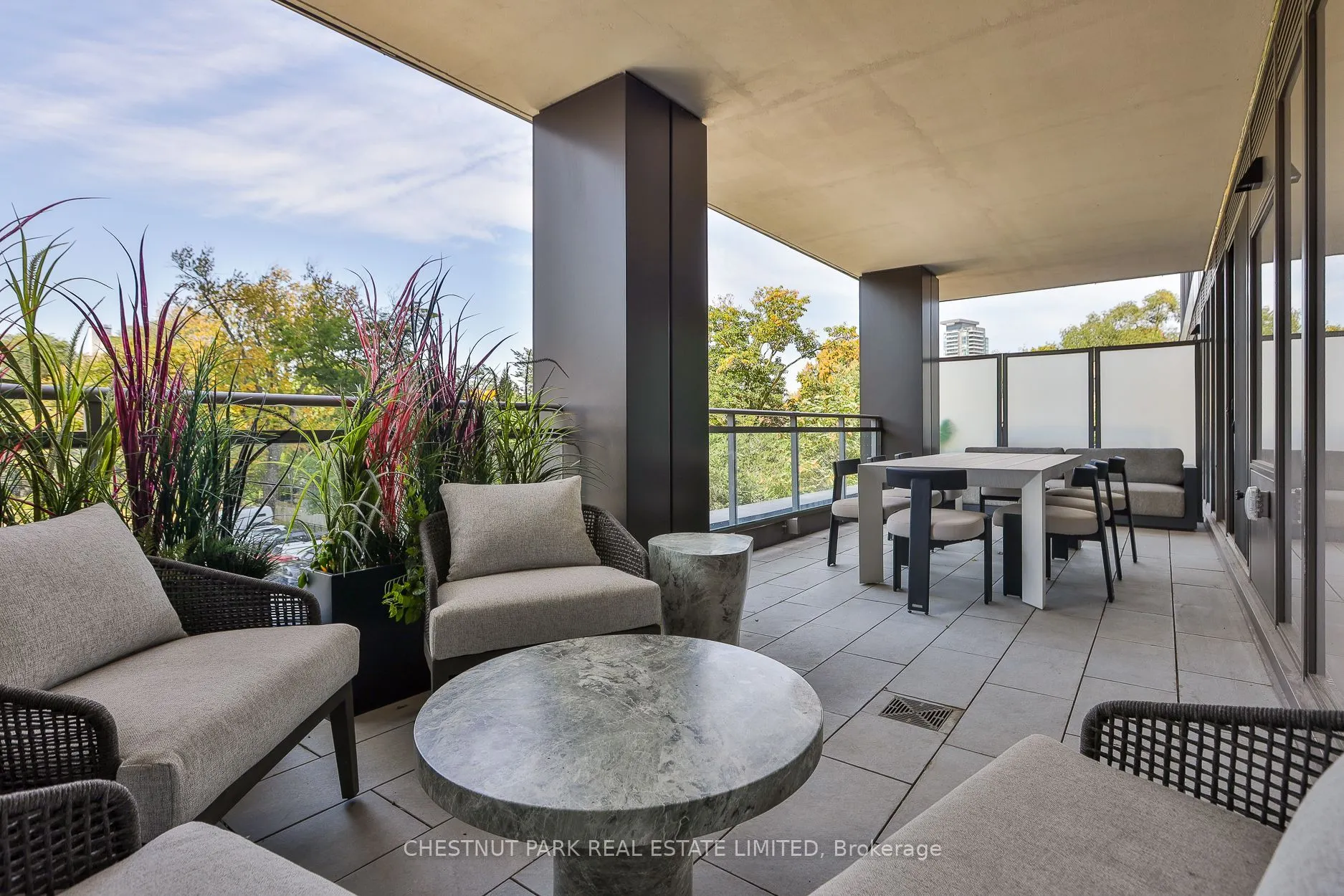 10 Prince Arthur Avenue #301