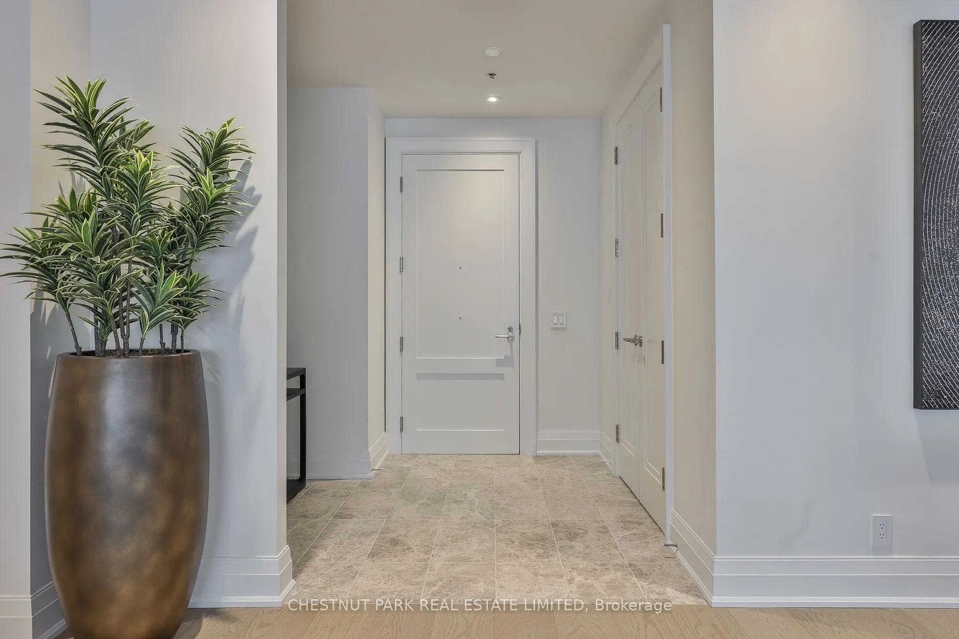 10 Prince Arthur Avenue #301