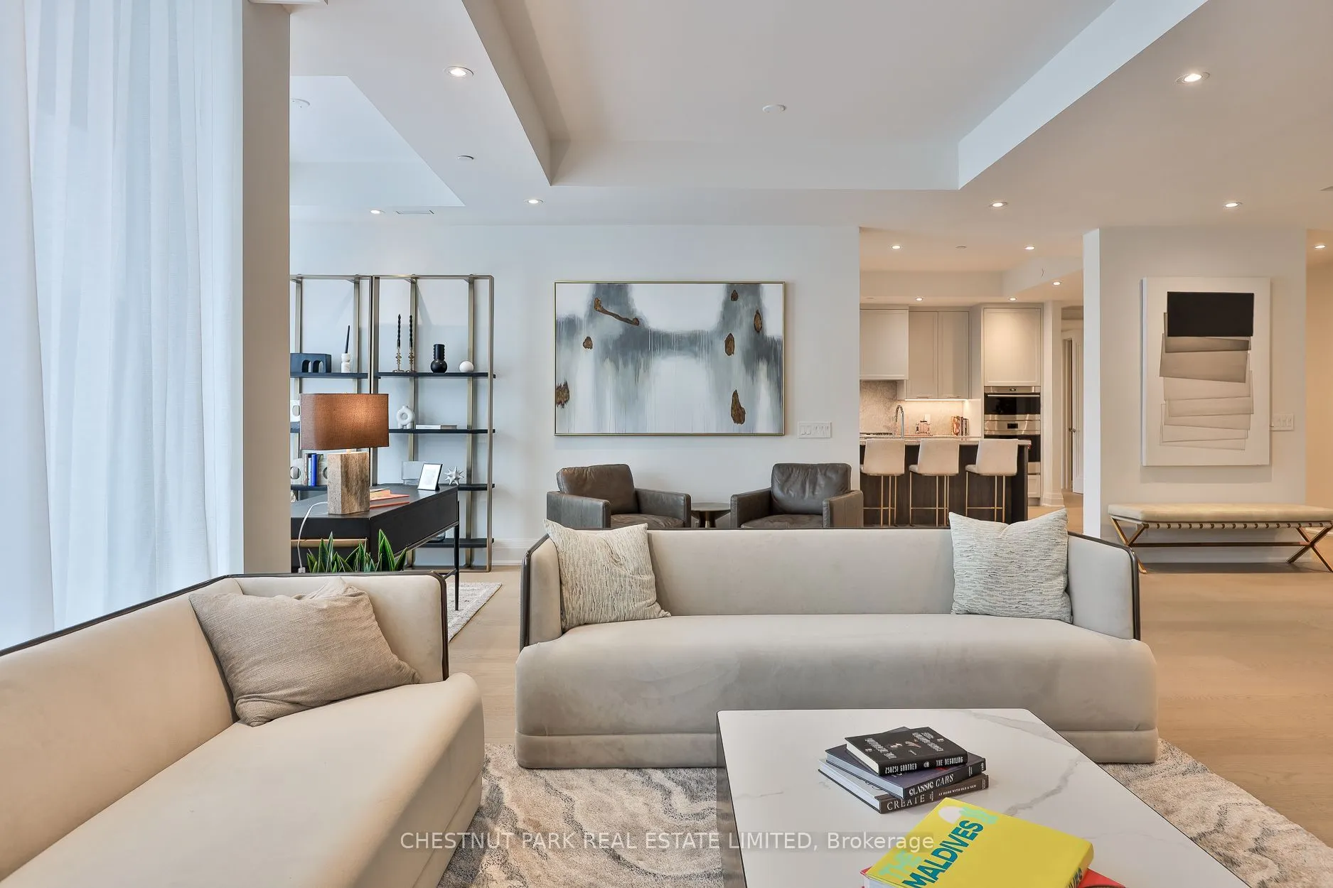 10 Prince Arthur Avenue #301