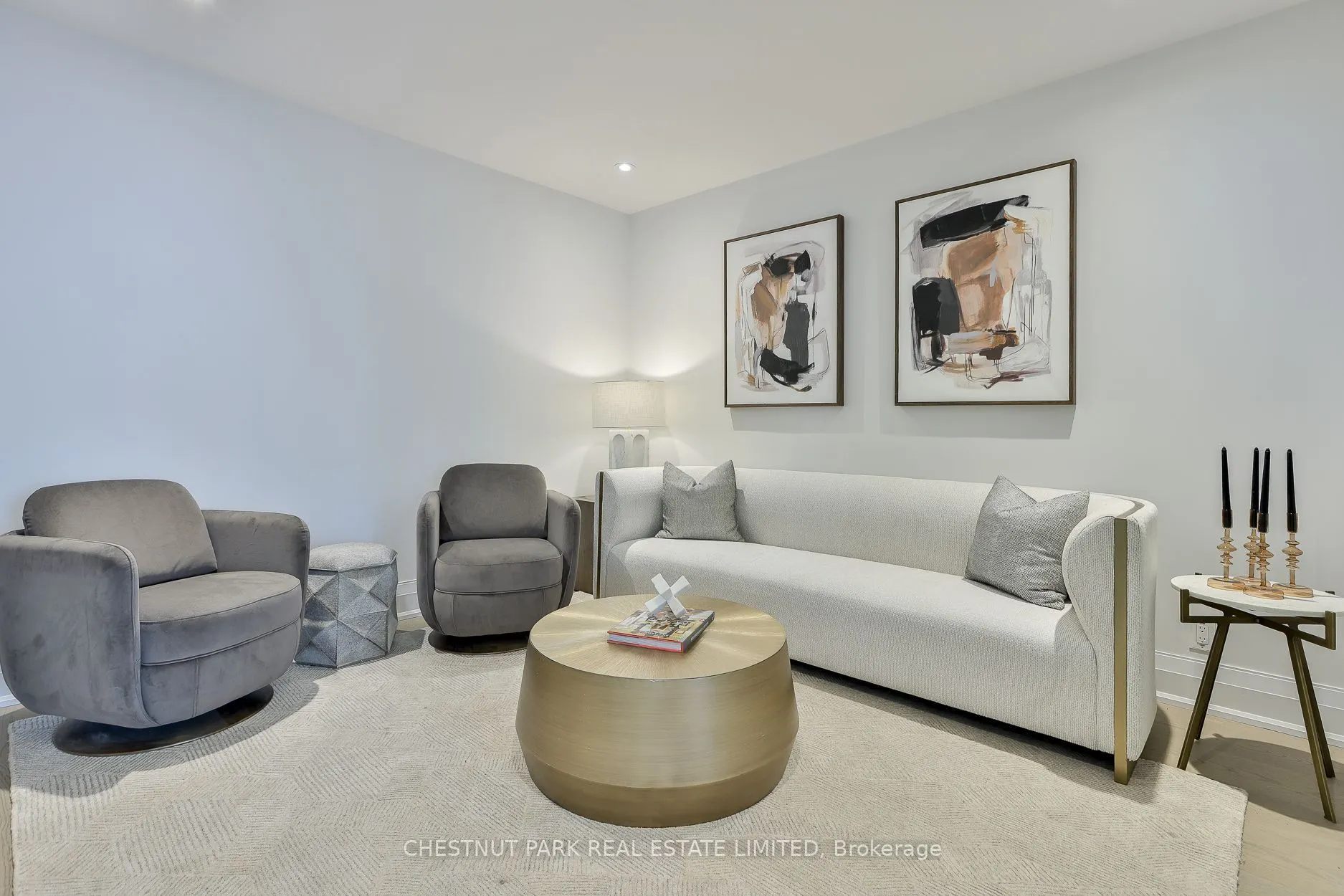 10 Prince Arthur Avenue #301