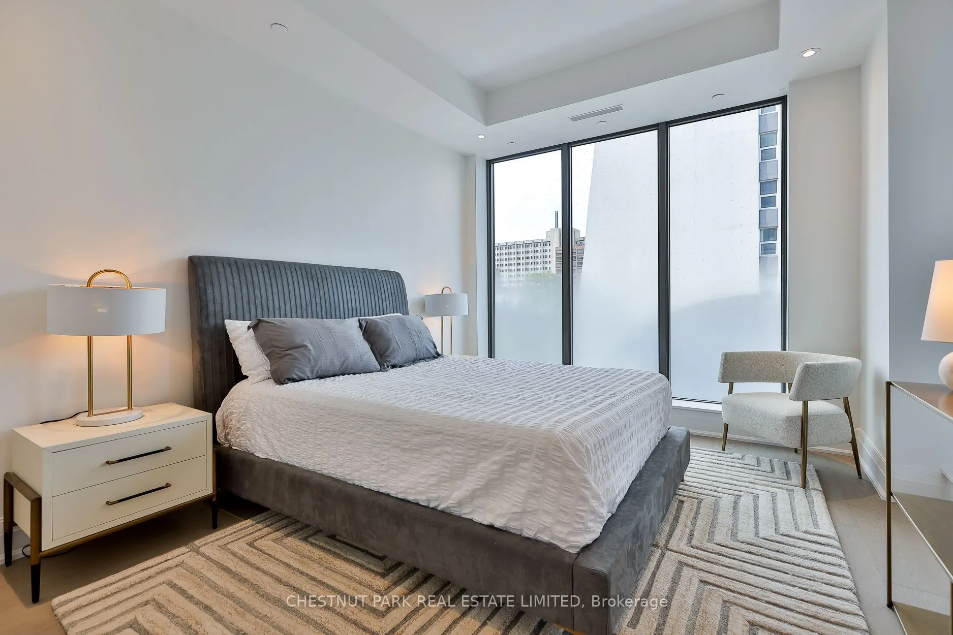 10 Prince Arthur Avenue #301