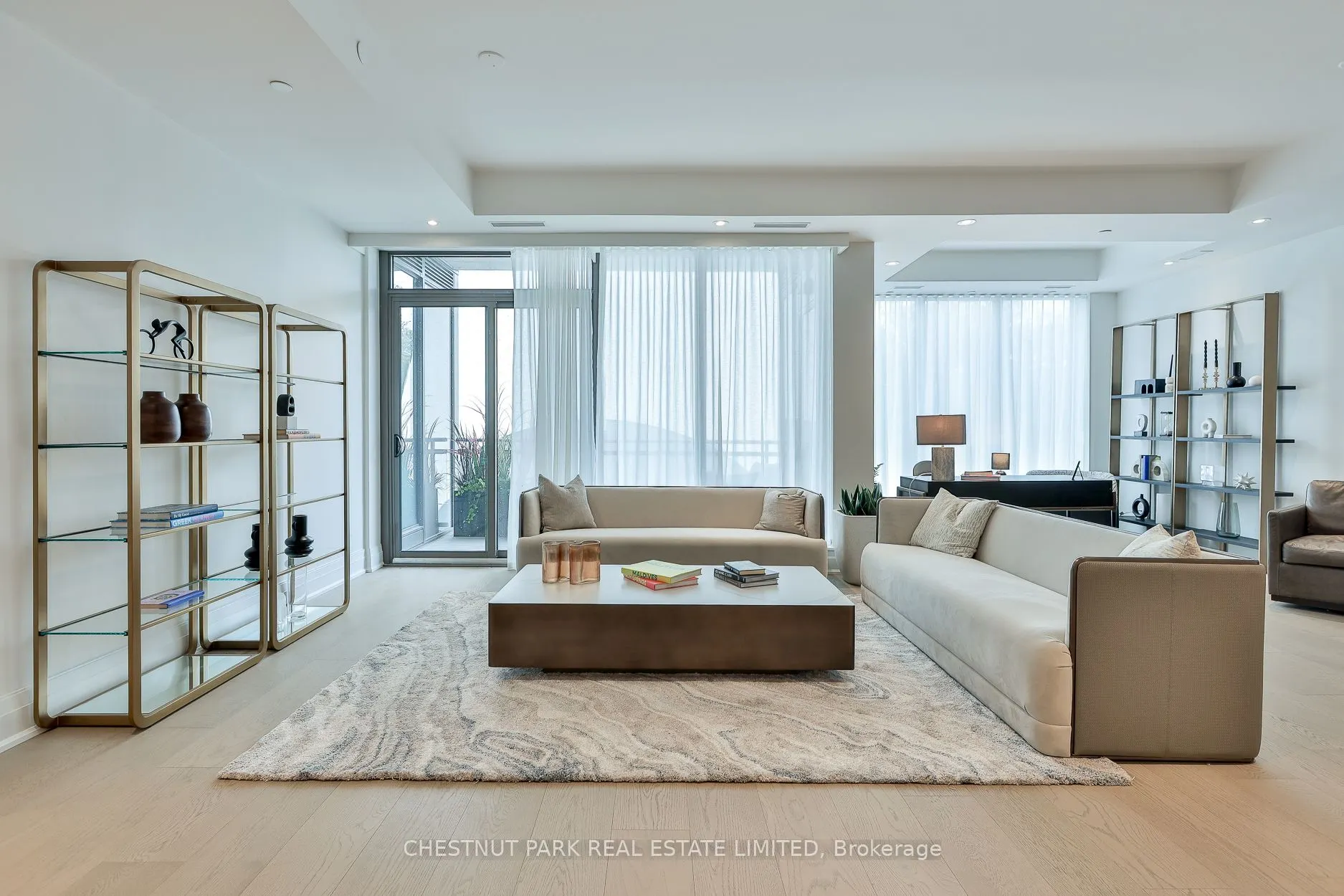 10 Prince Arthur Avenue #301