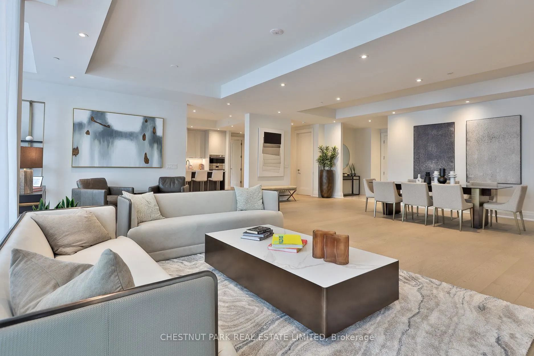10 Prince Arthur Avenue #301