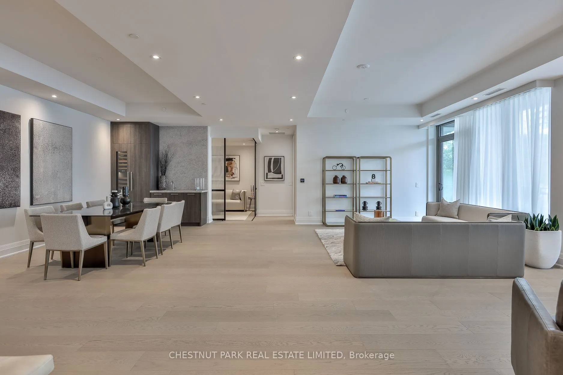 10 Prince Arthur Avenue #301